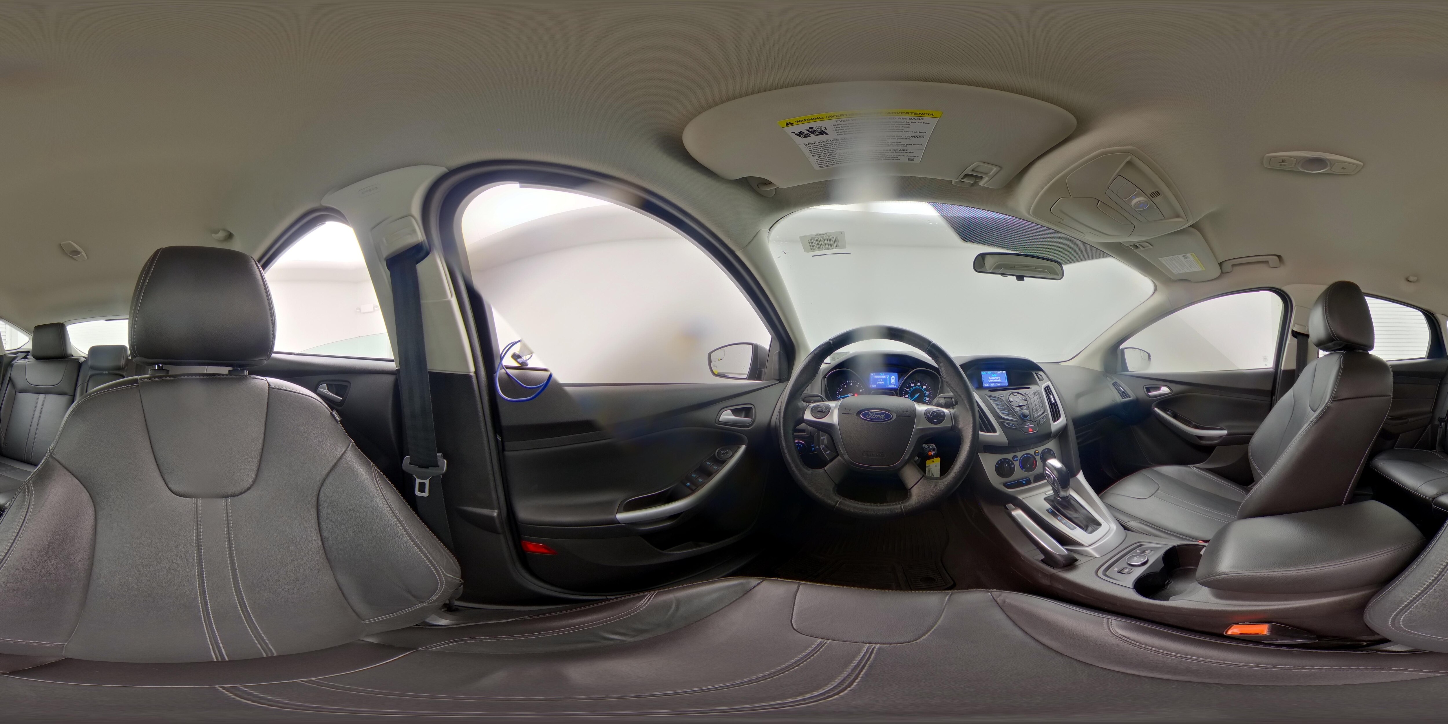 2014 Ford Focus SE - Photo 25