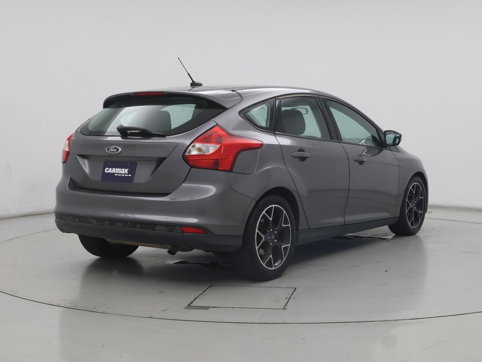 2014 Ford Focus SE - Photo 9