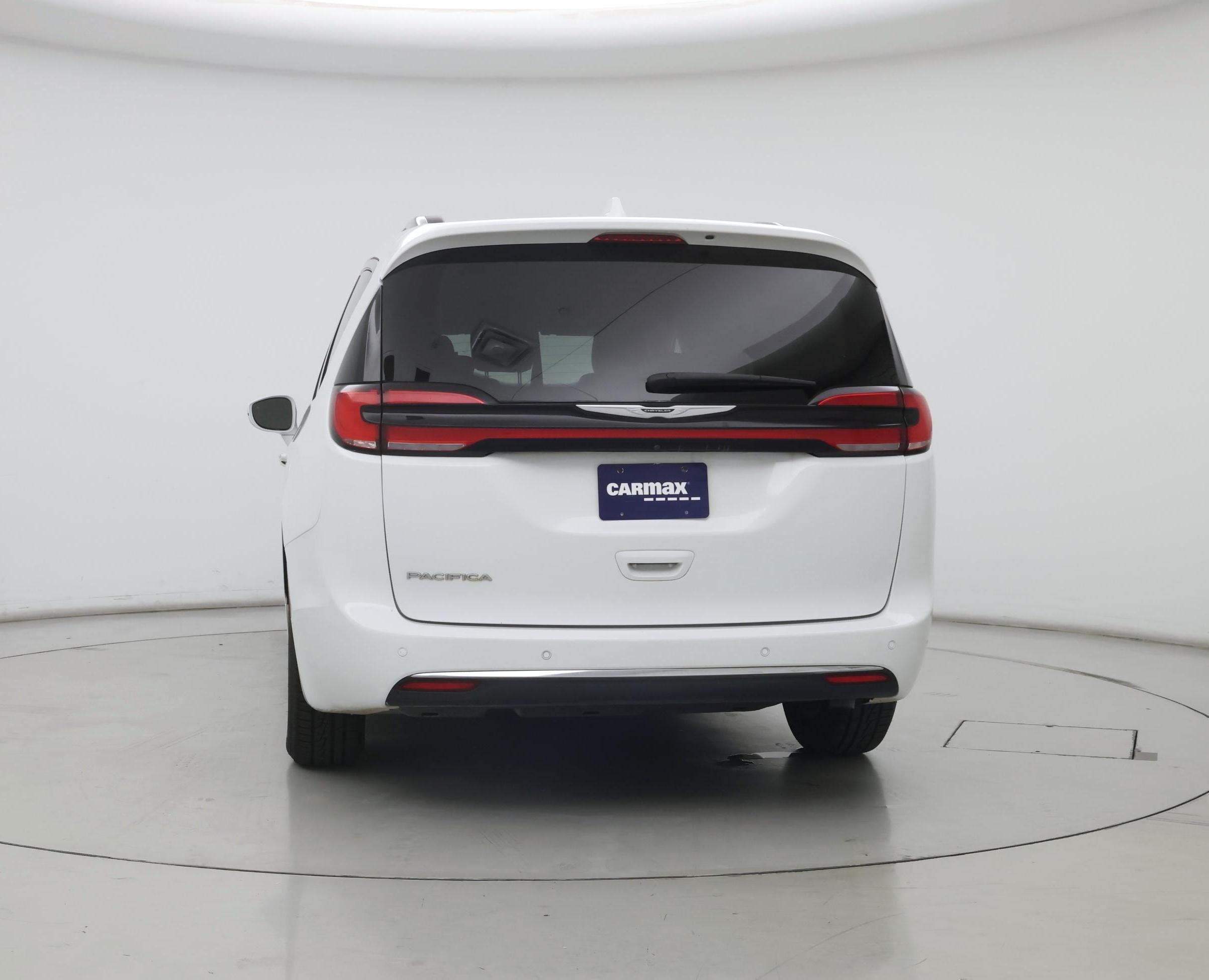 Thumbnail: 2021 Chrysler Pacifica - 6