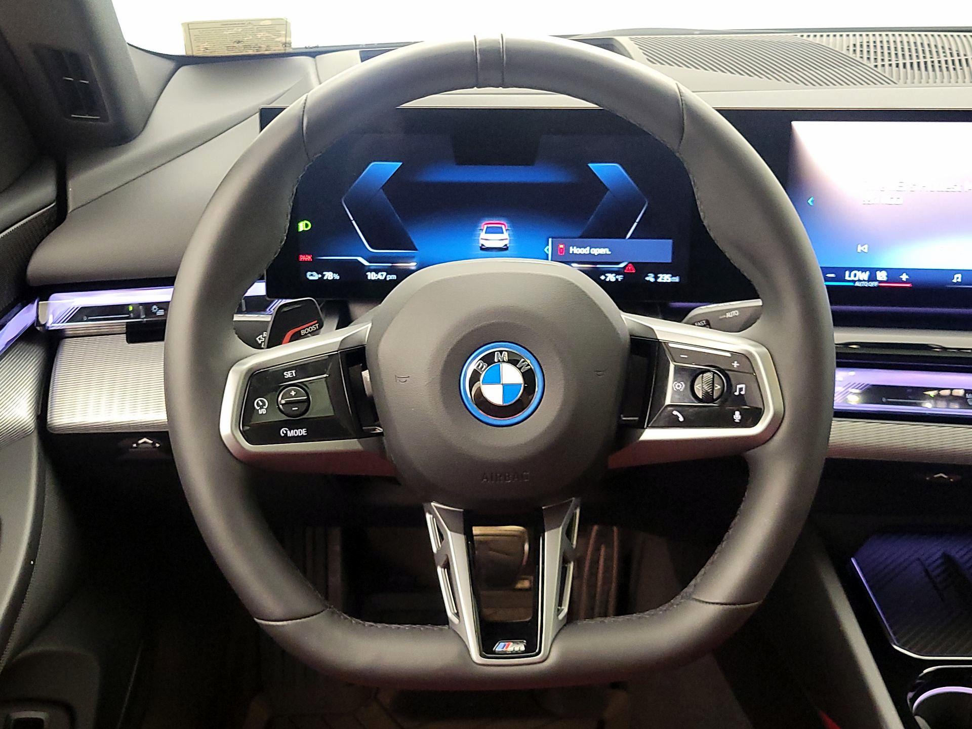 Thumbnail: 2026 BMW i5 - 10