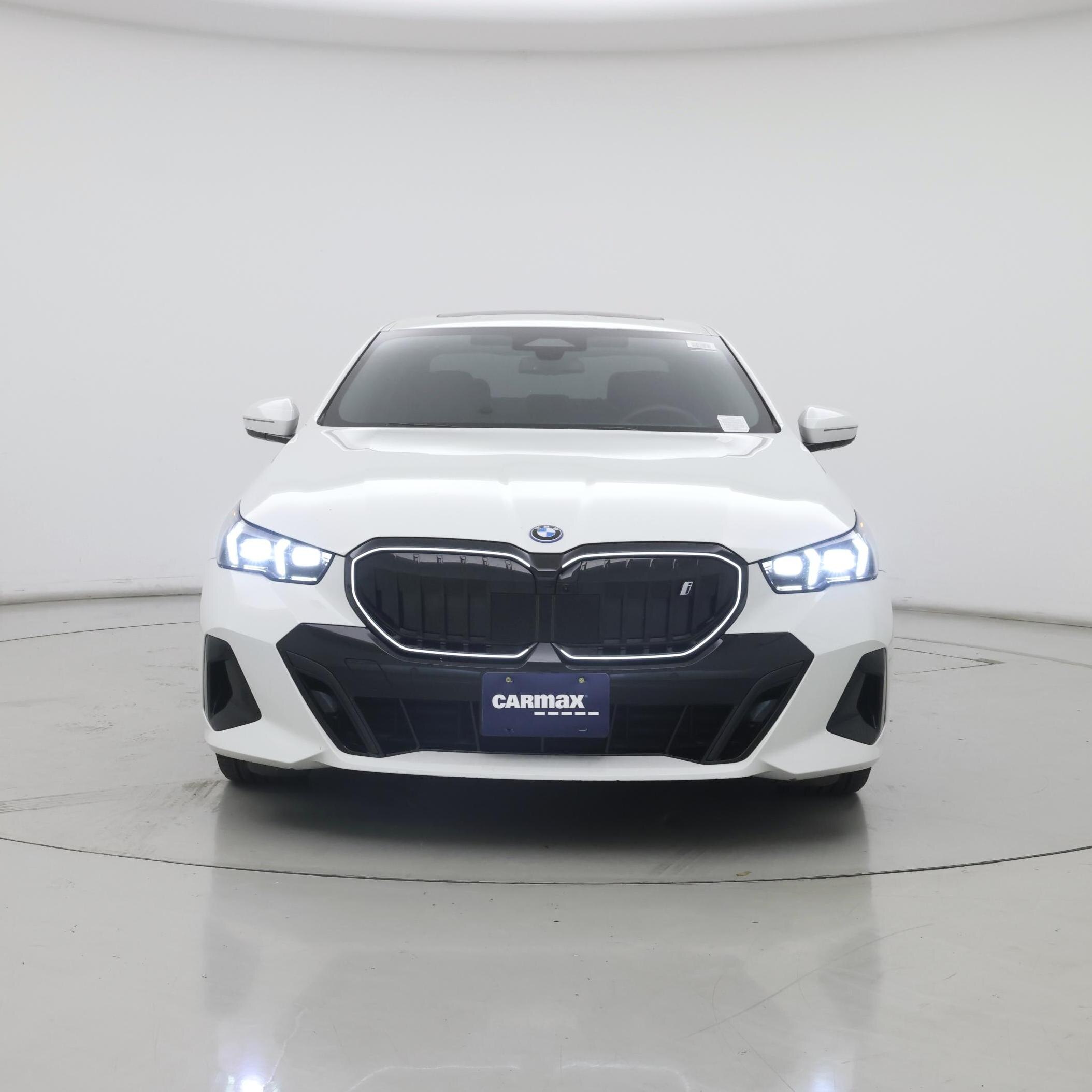 Thumbnail: 2026 BMW i5 - 5