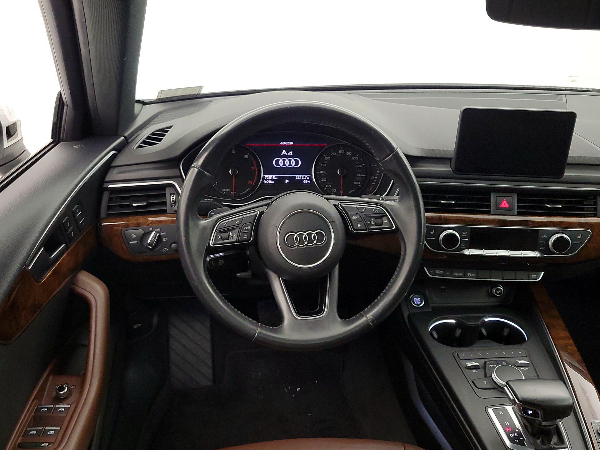 Thumbnail: 2019 Audi A4 - 10