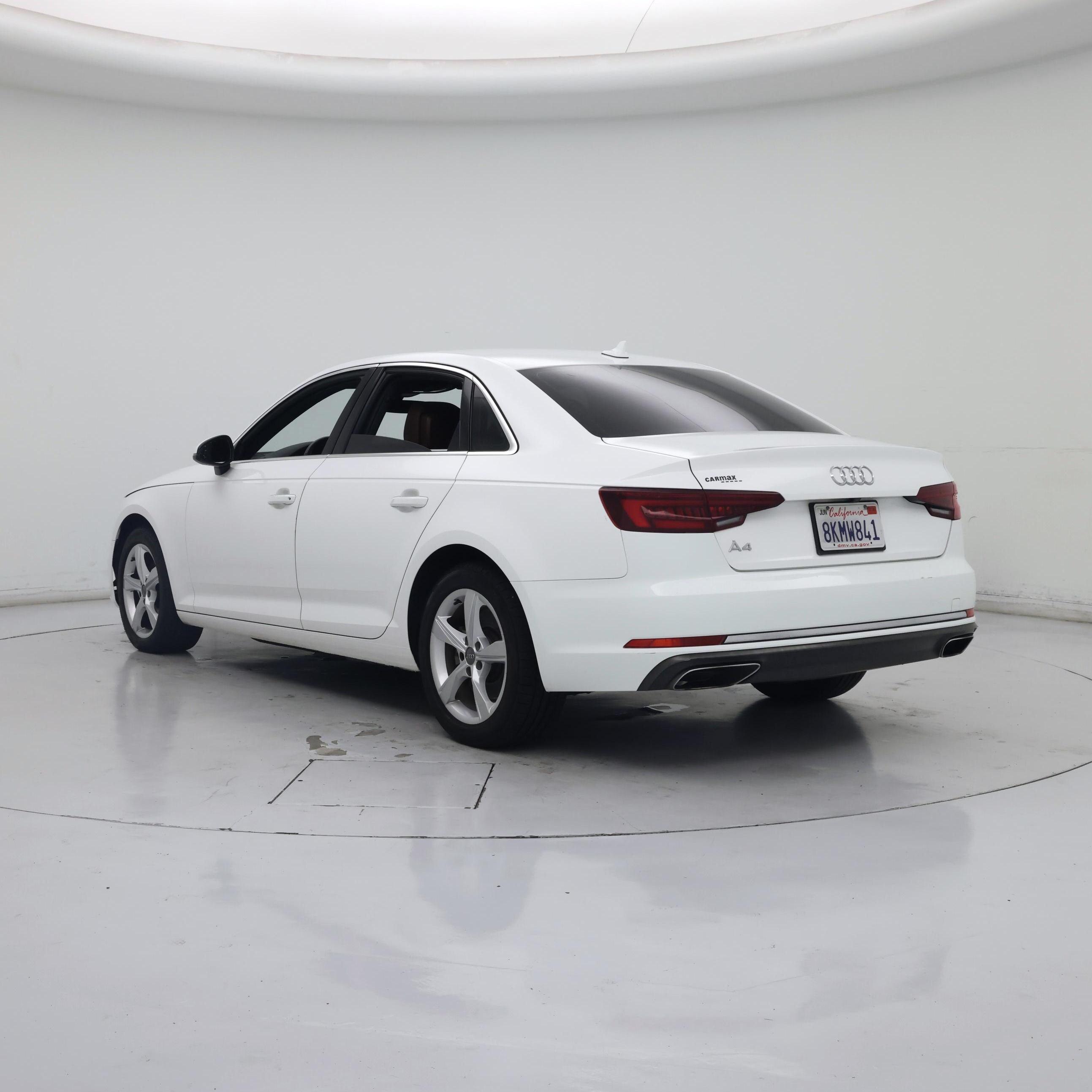 Thumbnail: 2019 Audi A4 - 2