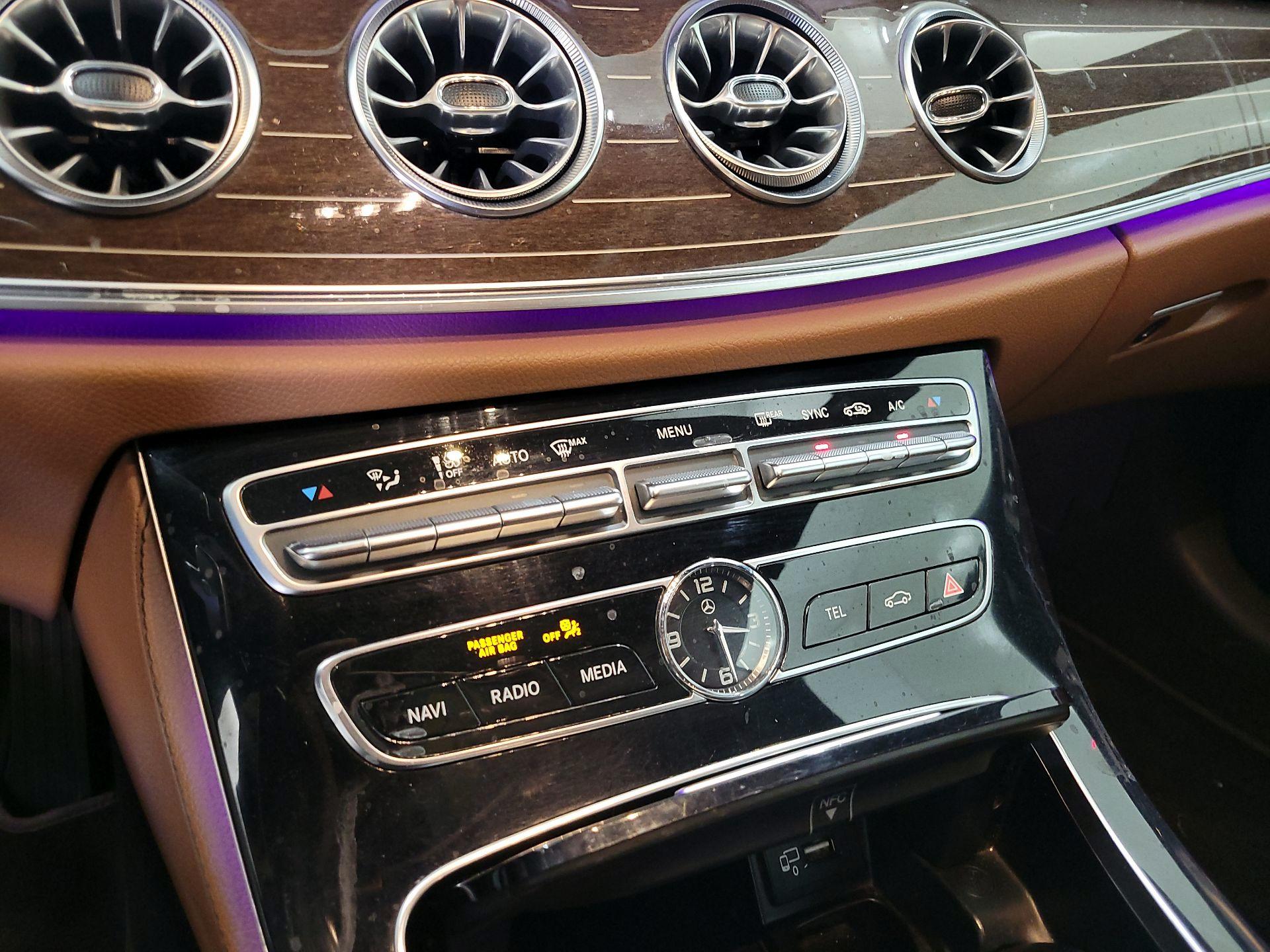 Thumbnail: 2018 Mercedes-Benz E-Class - 17