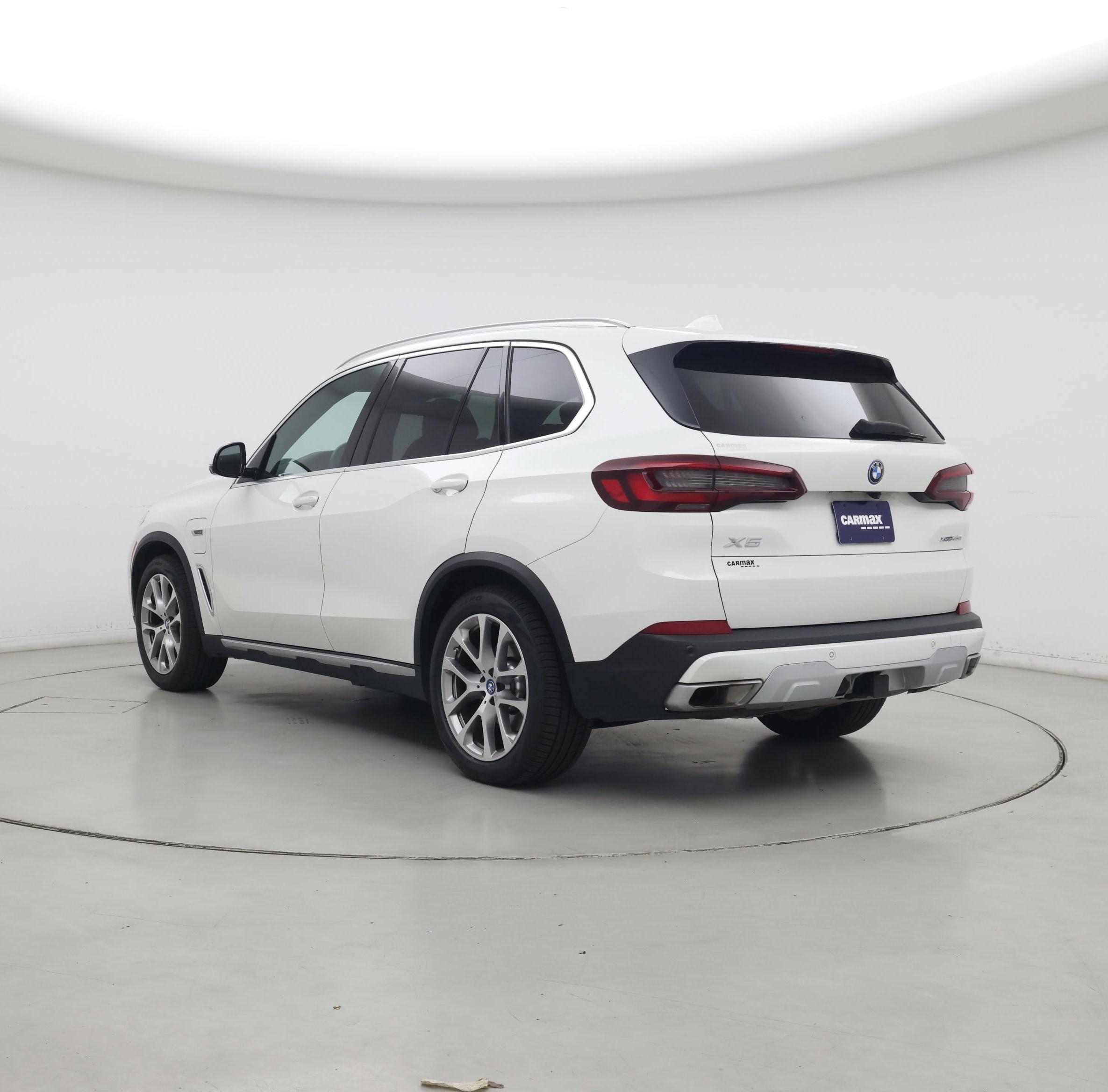 Thumbnail: 2023 BMW X5 - 2