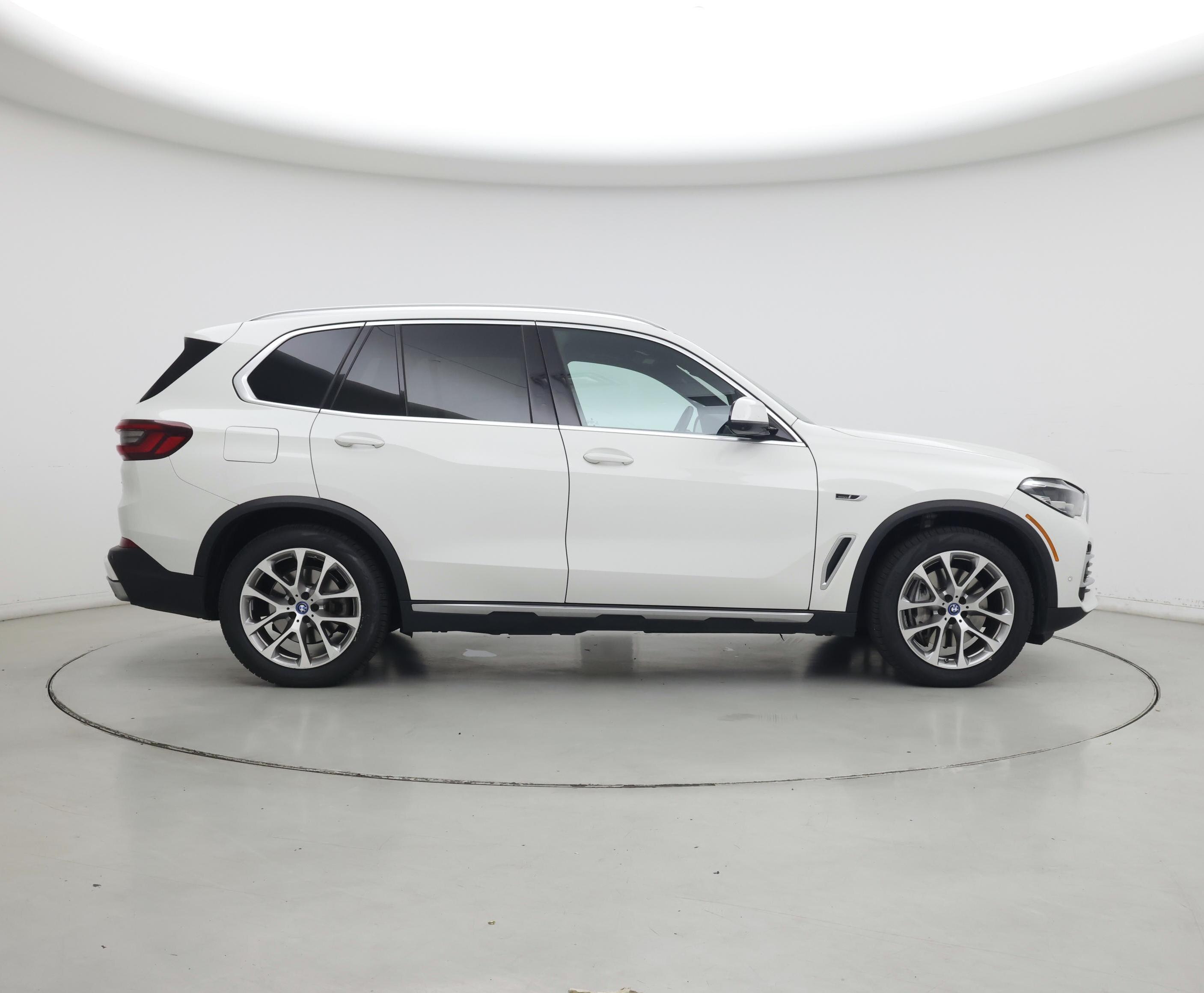 Thumbnail: 2023 BMW X5 - 7