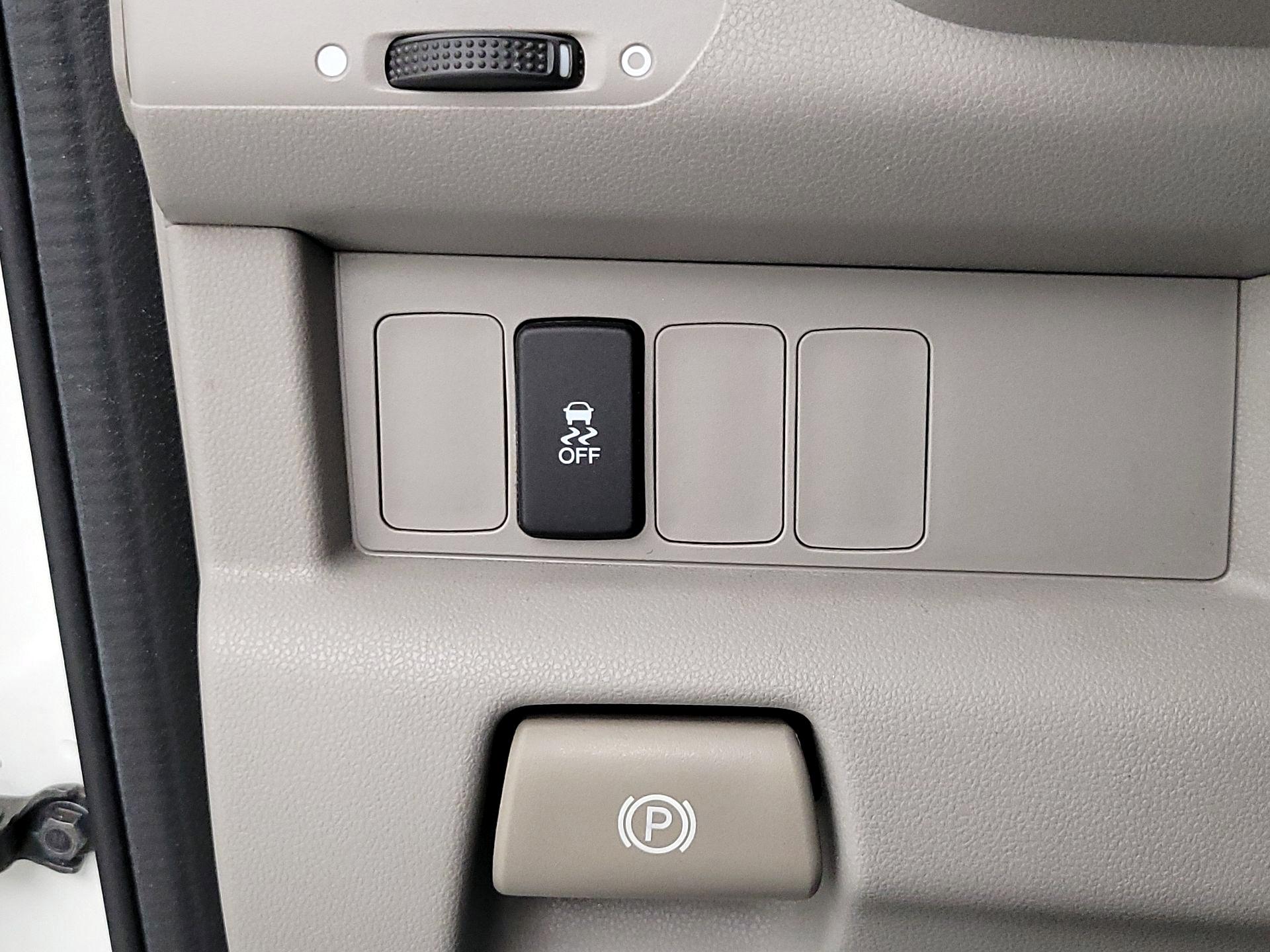 Thumbnail: 2014 Honda Pilot - 13