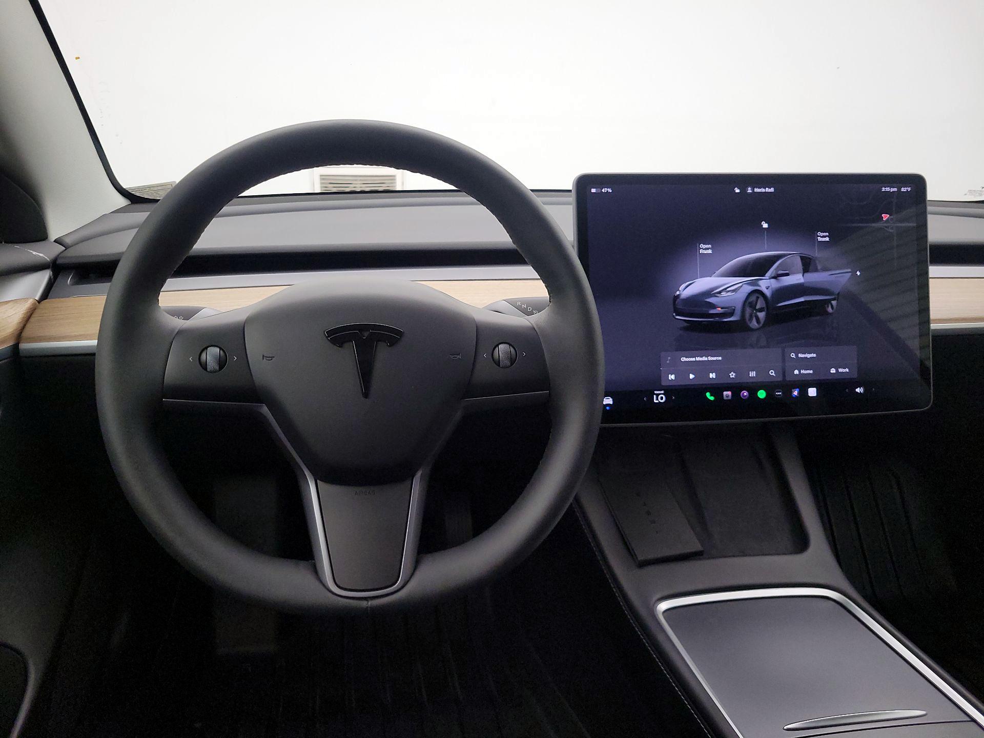 Thumbnail: 2023 Tesla Model 3 - 10