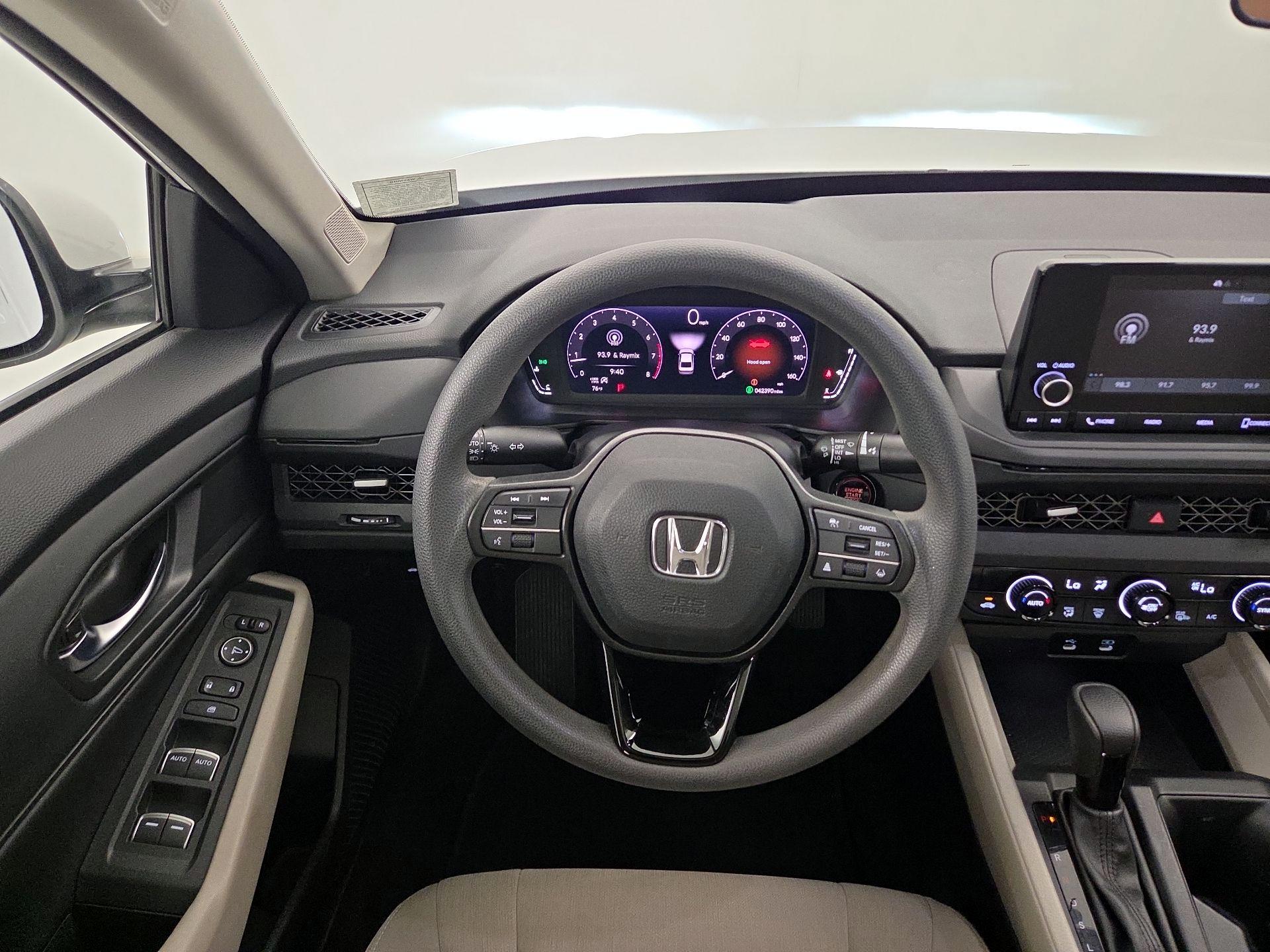 Thumbnail: 2023 Honda Accord - 10