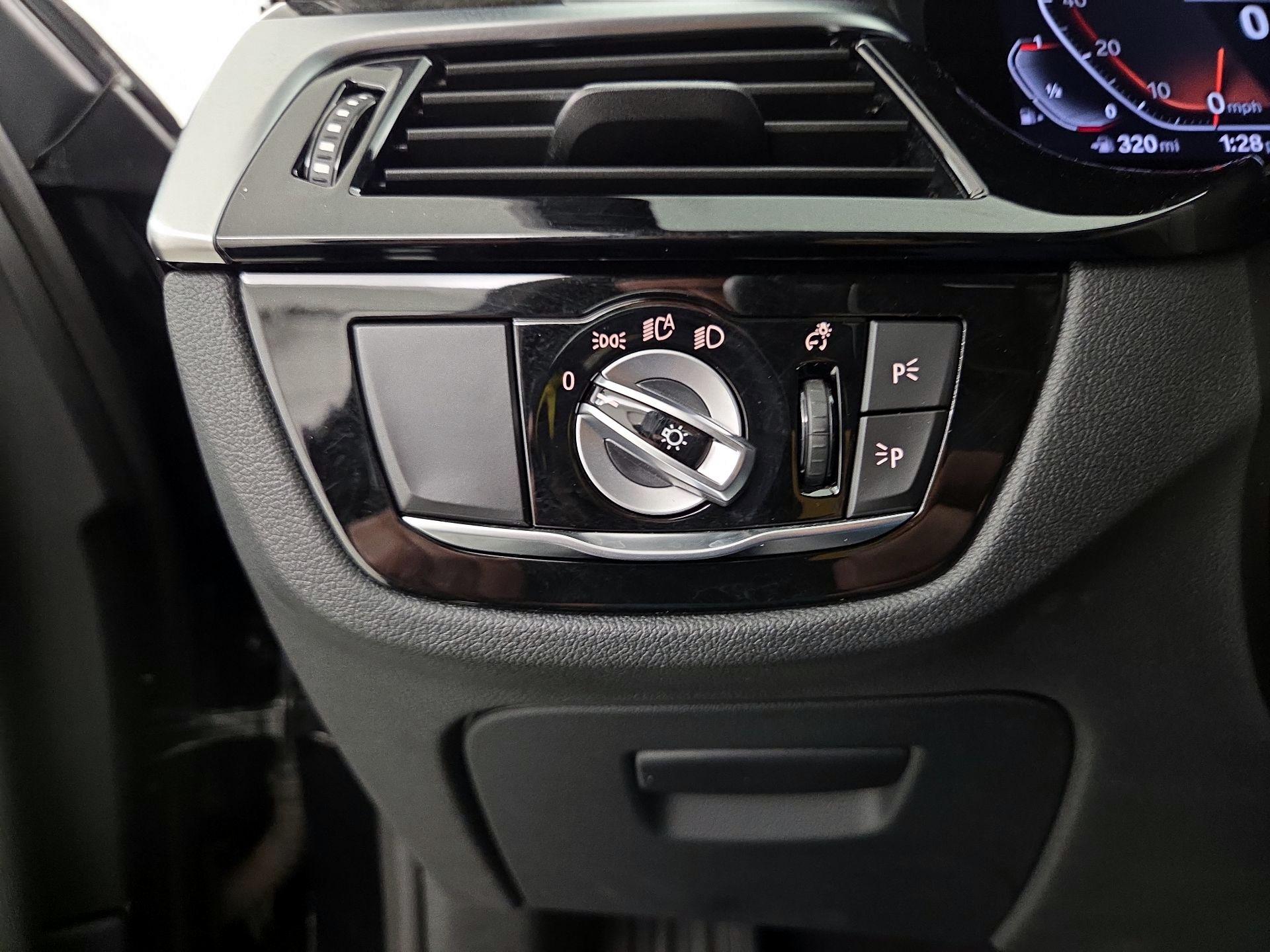 Thumbnail: 2023 BMW 5 Series - 13