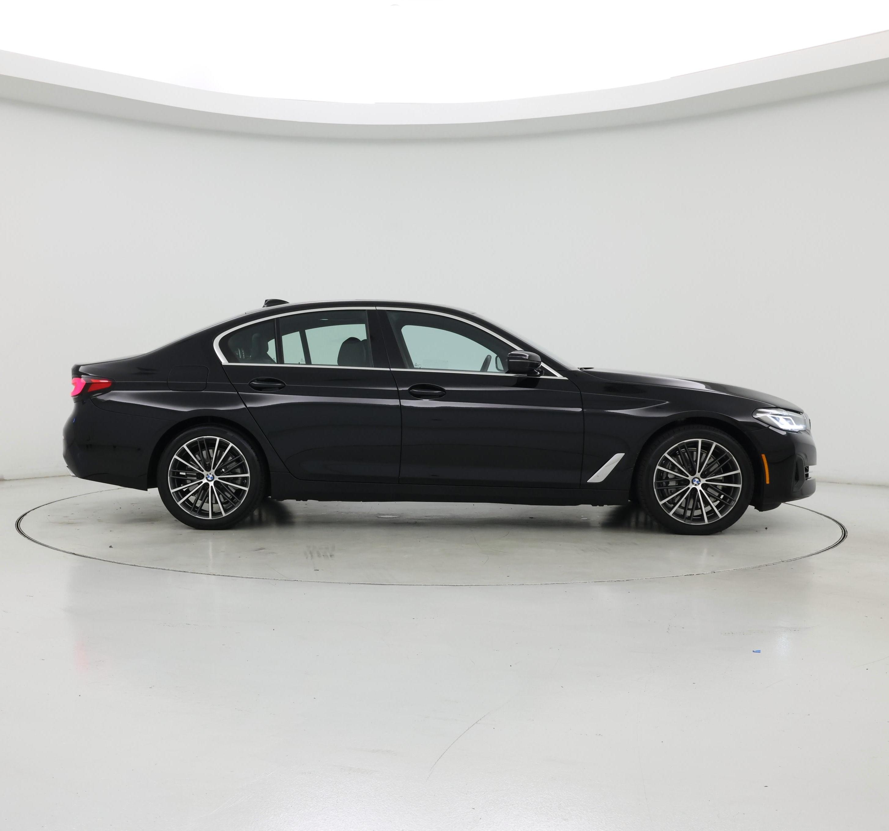 Thumbnail: 2023 BMW 5 Series - 7
