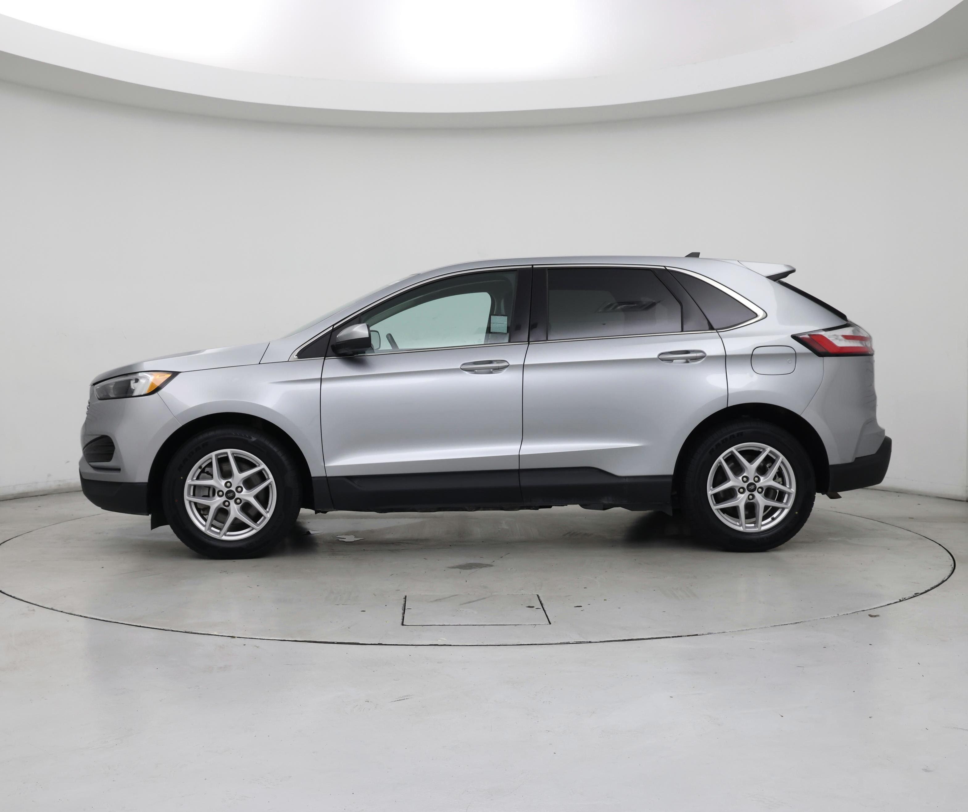 Thumbnail: 2024 Ford Edge - 3