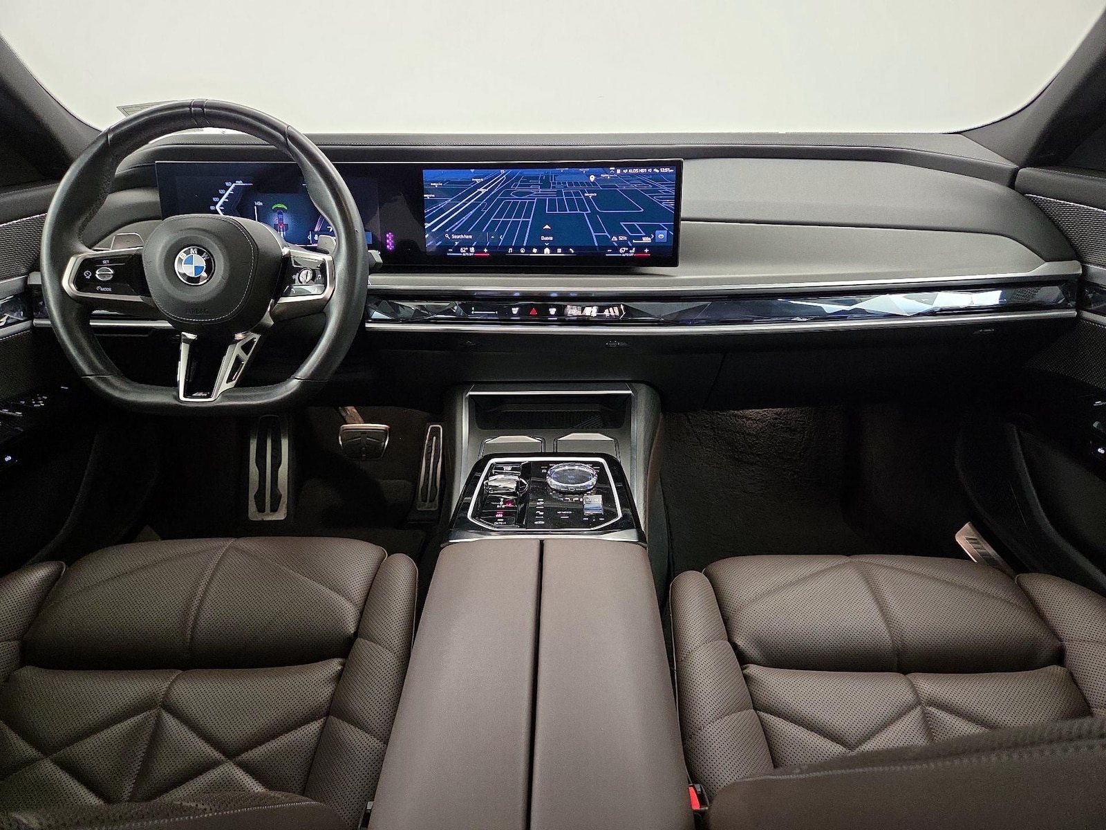 2023 BMW 7 Series 740i - Photo 10