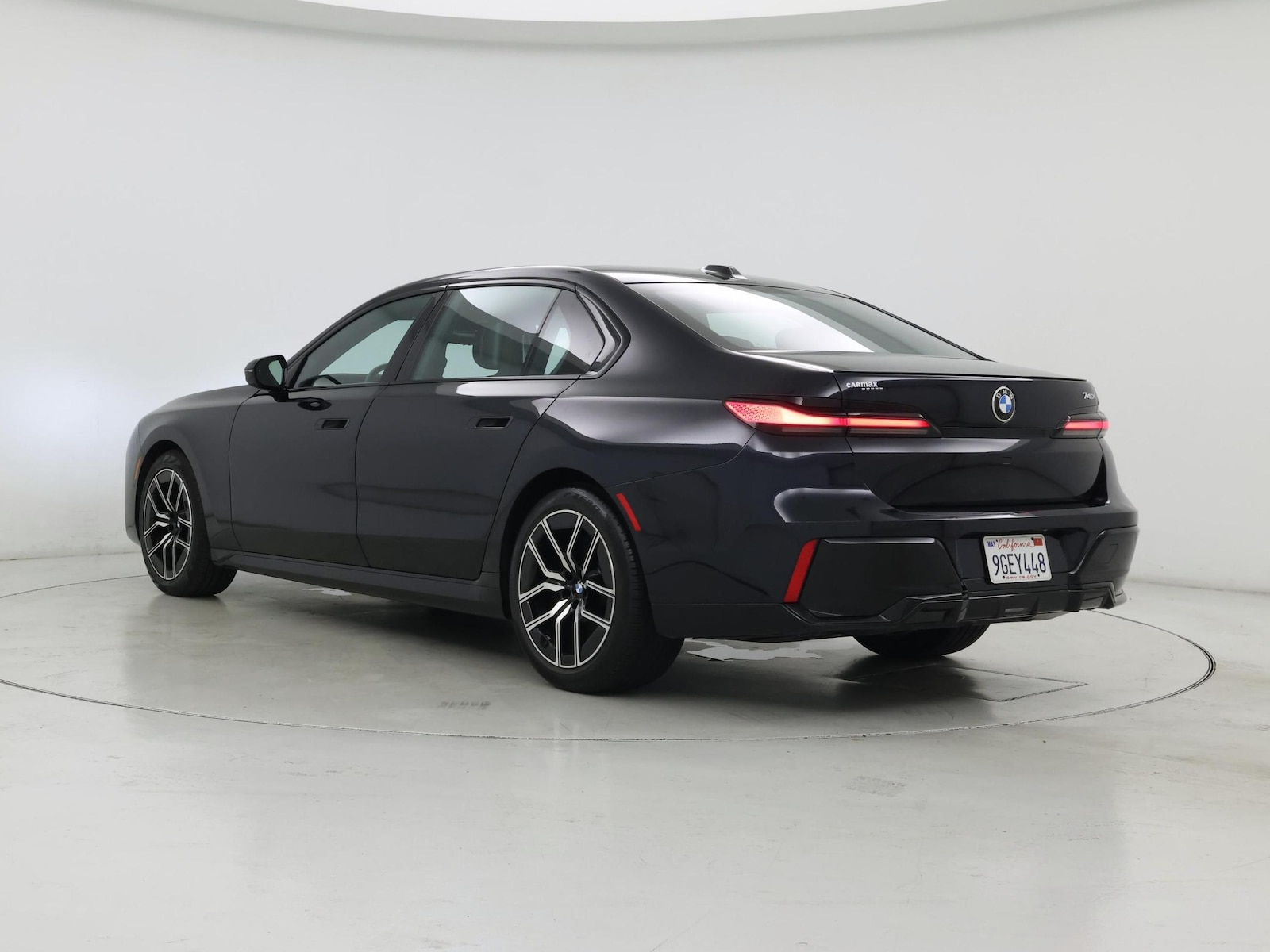 2023 BMW 7 Series 740i - Photo 3