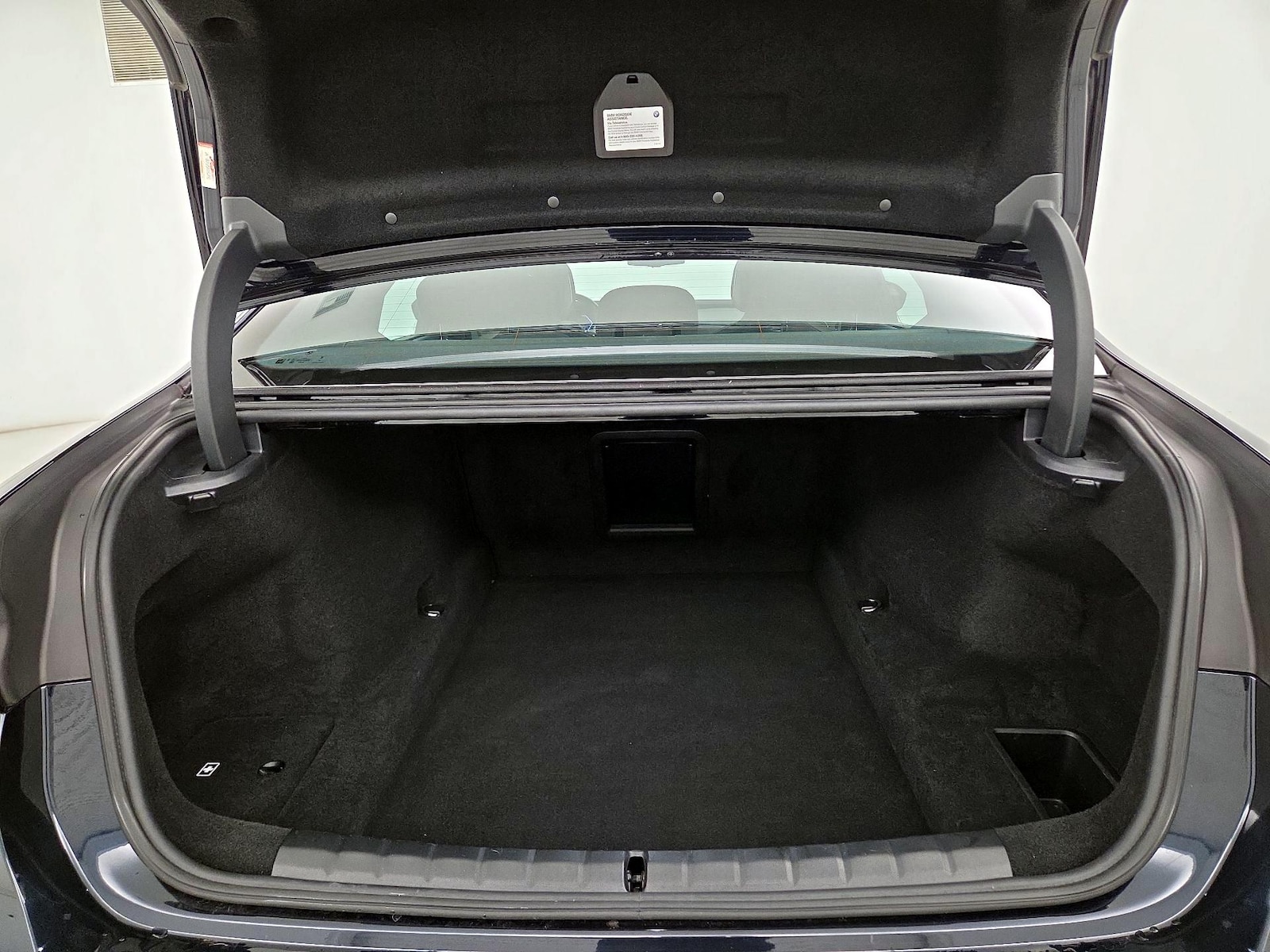 2023 BMW 7 Series 740i - Photo 23