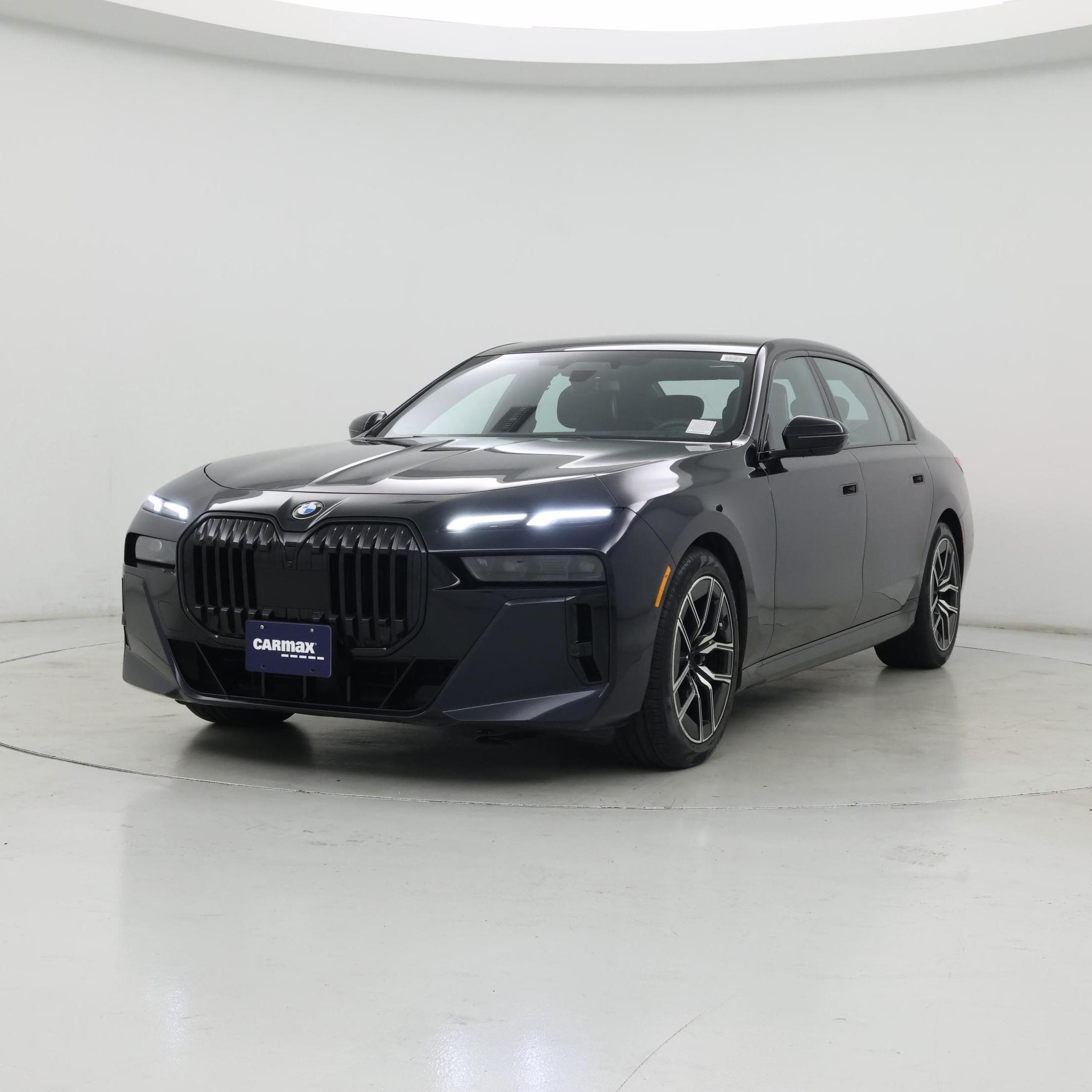 Thumbnail: 2023 BMW 7 Series - 4