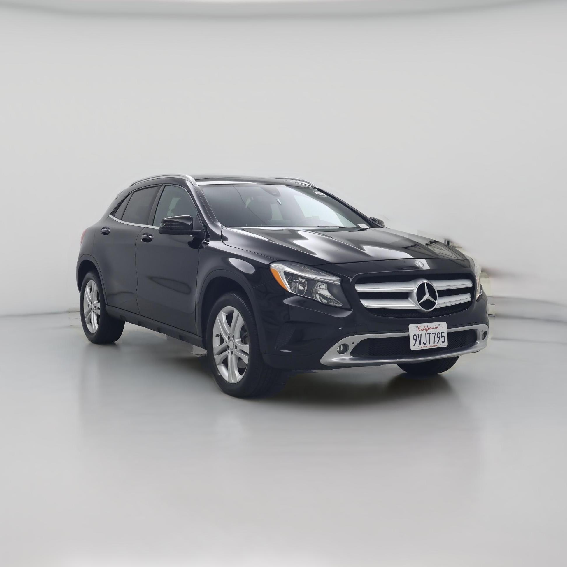 Thumbnail: 2017 Mercedes-Benz GLA - 1