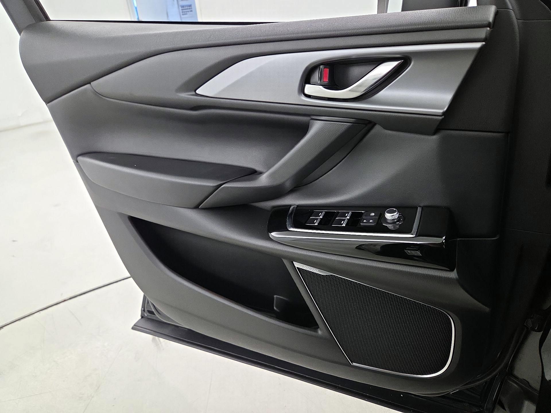 Thumbnail: 2022 Mazda CX-9 - 12