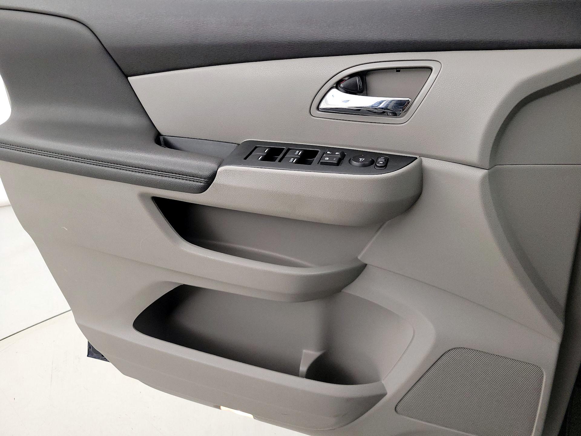 Thumbnail: 2016 Honda Odyssey - 12