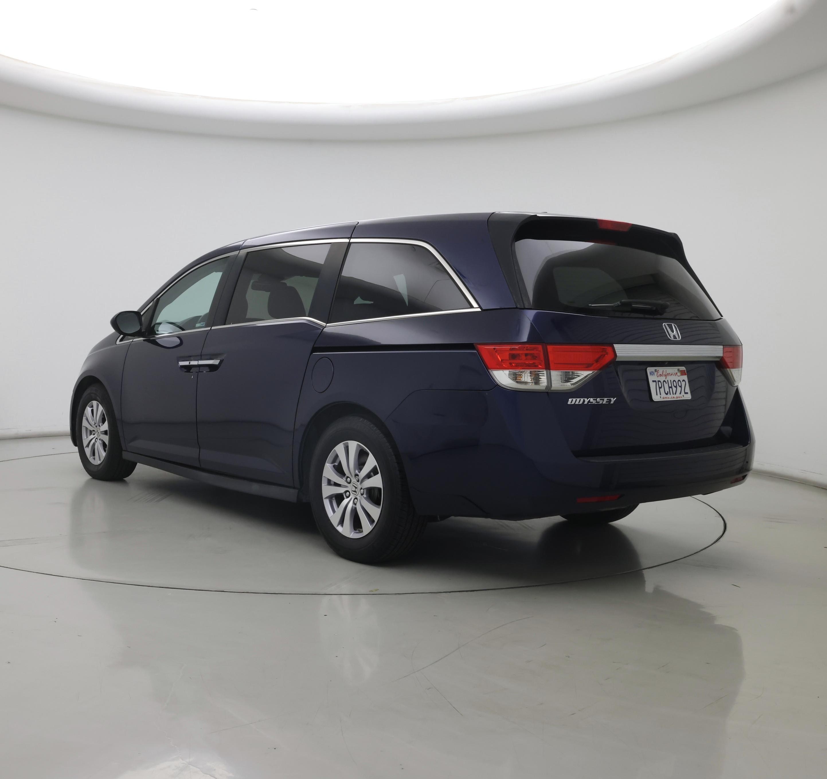 Thumbnail: 2016 Honda Odyssey - 2