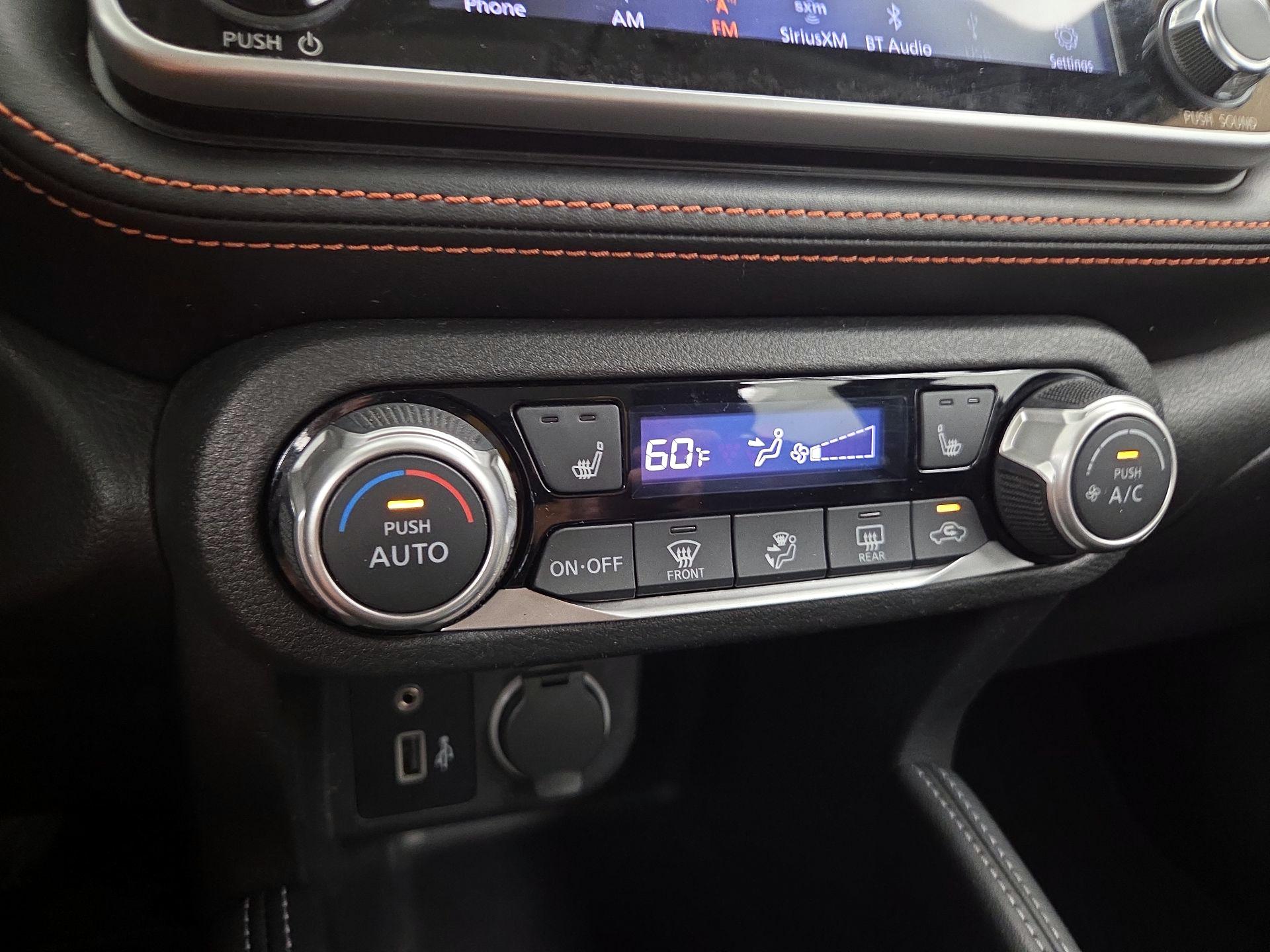 Thumbnail: 2020 Nissan Kicks - 15
