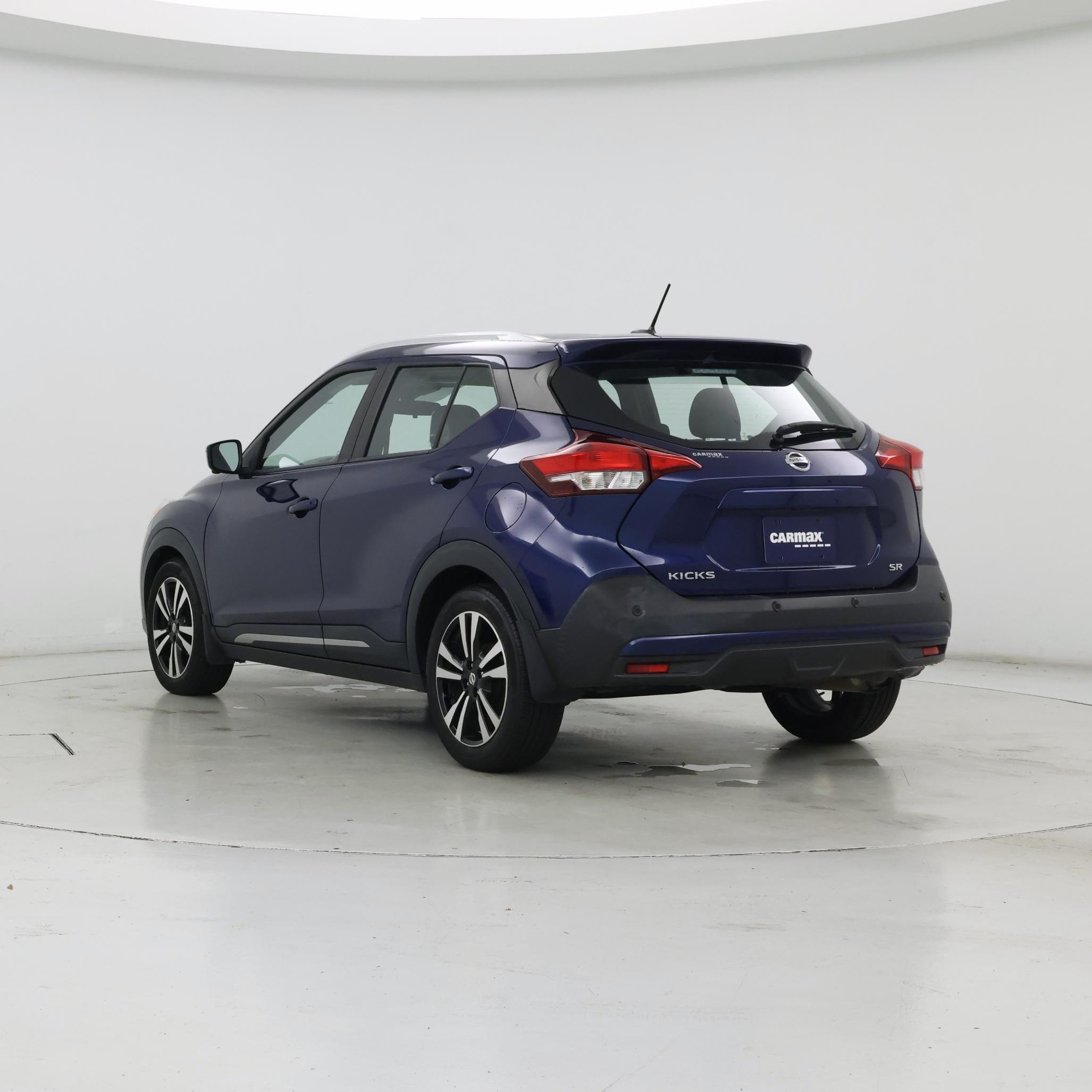 Thumbnail: 2020 Nissan Kicks - 2