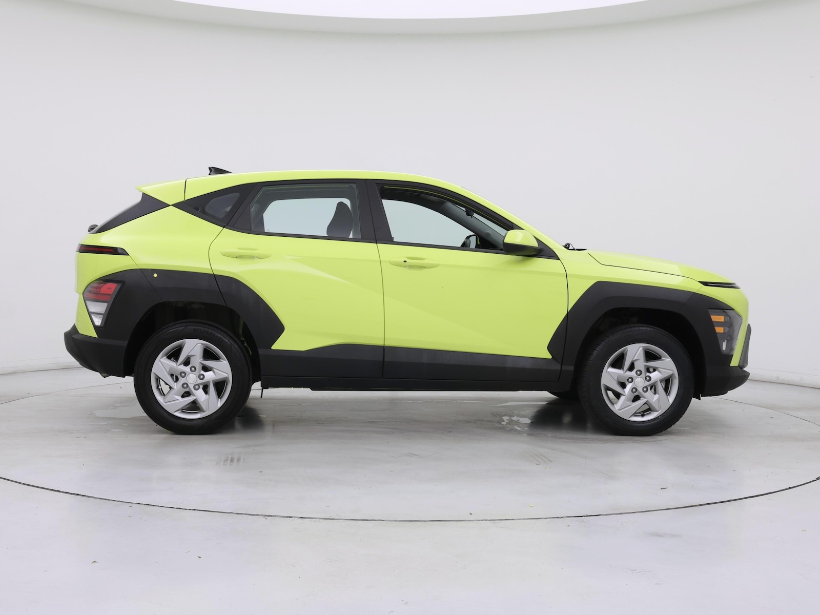 2024 Hyundai Kona SE - Photo 8