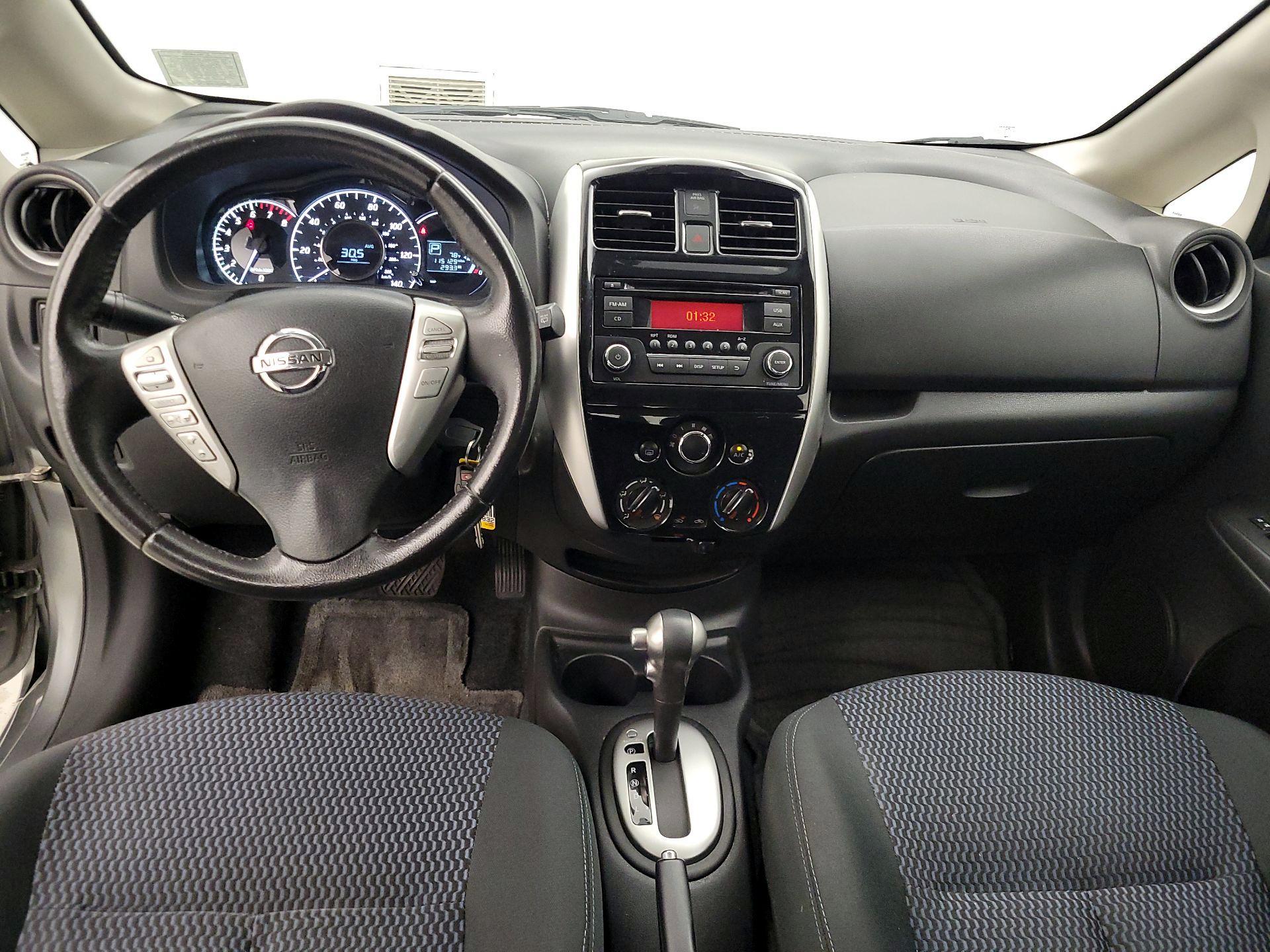 Thumbnail: 2015 Nissan Versa Note - 9