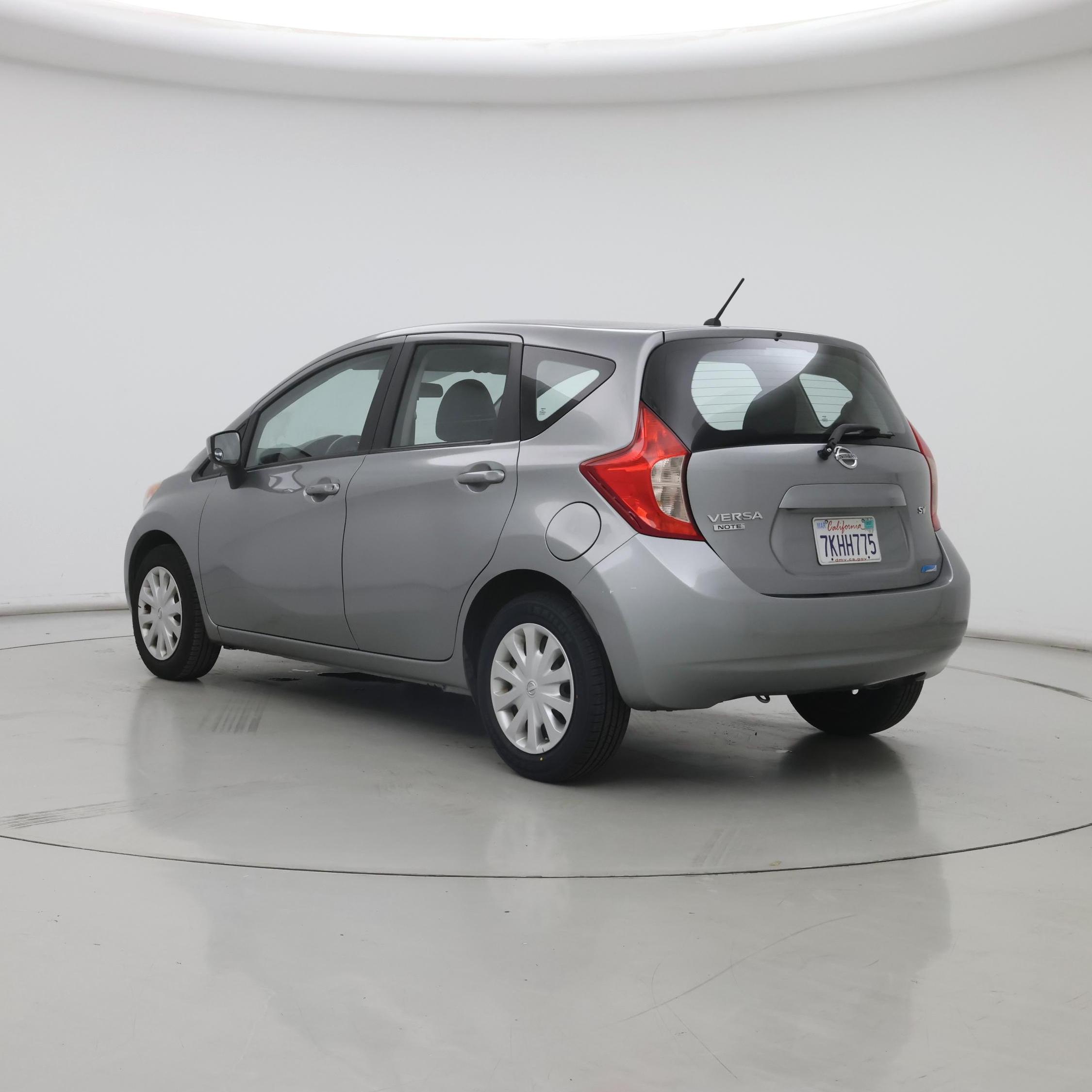 Thumbnail: 2015 Nissan Versa Note - 2