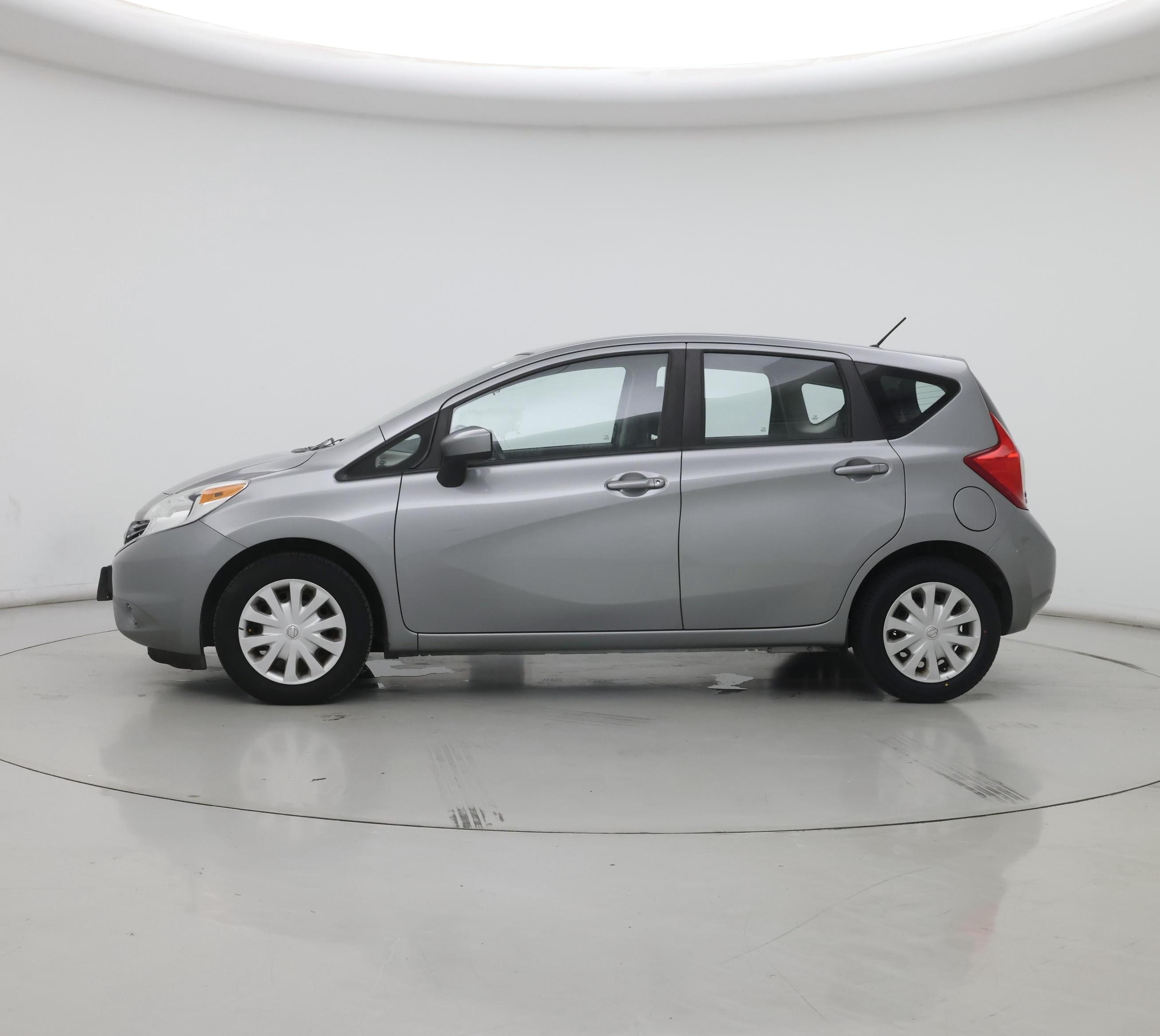 Thumbnail: 2015 Nissan Versa Note - 3