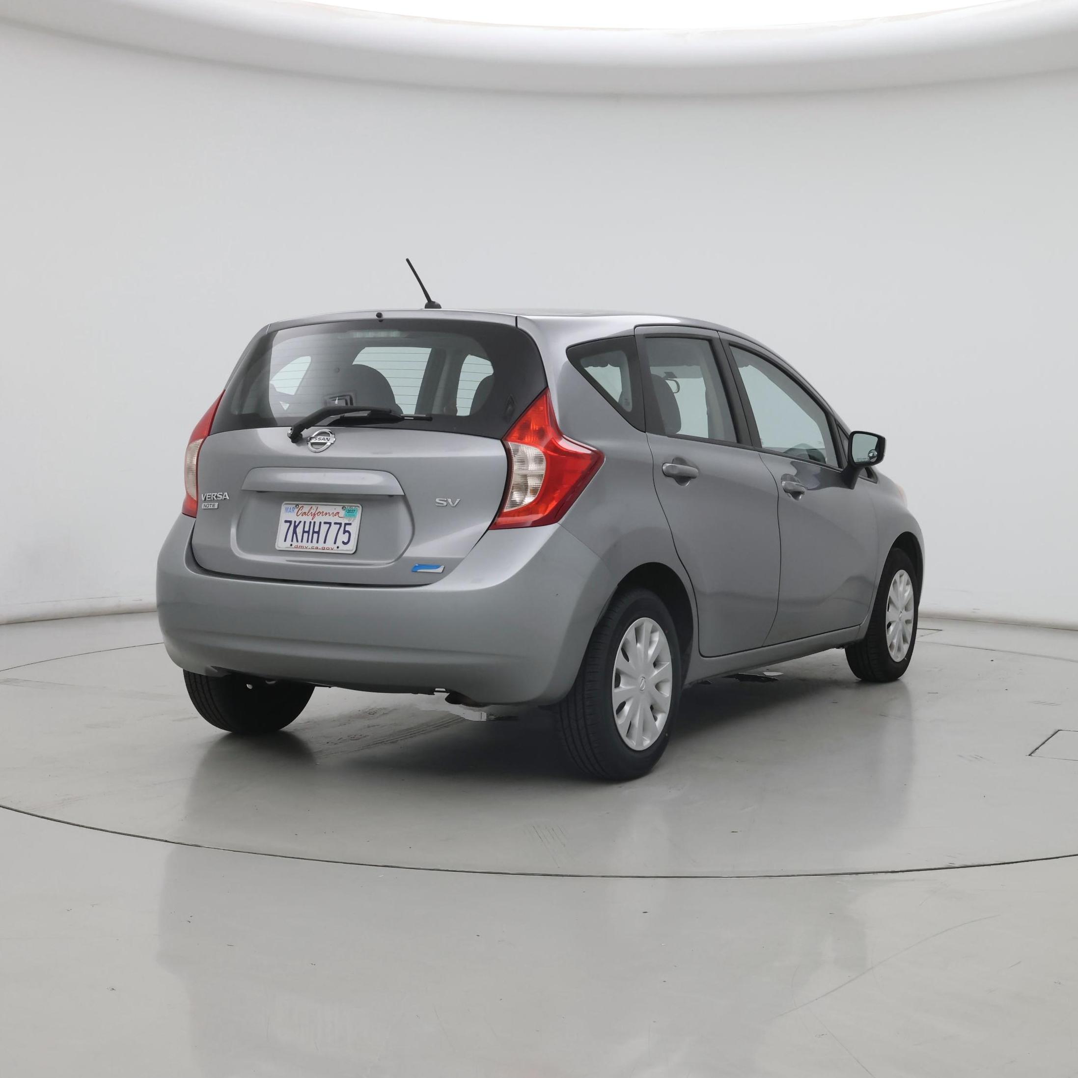 Thumbnail: 2015 Nissan Versa Note - 8