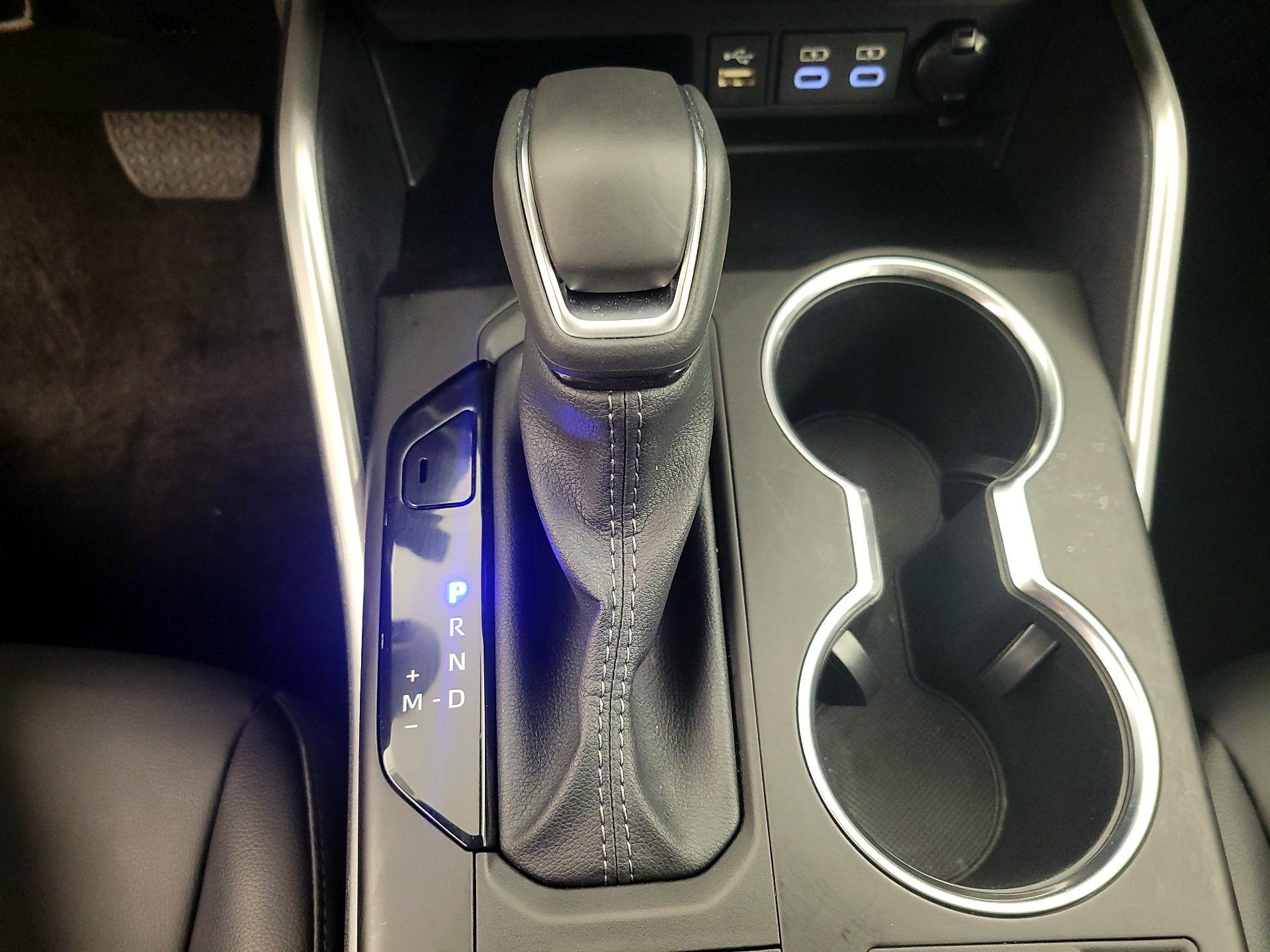 Thumbnail: 2025 Toyota Highlander - 17