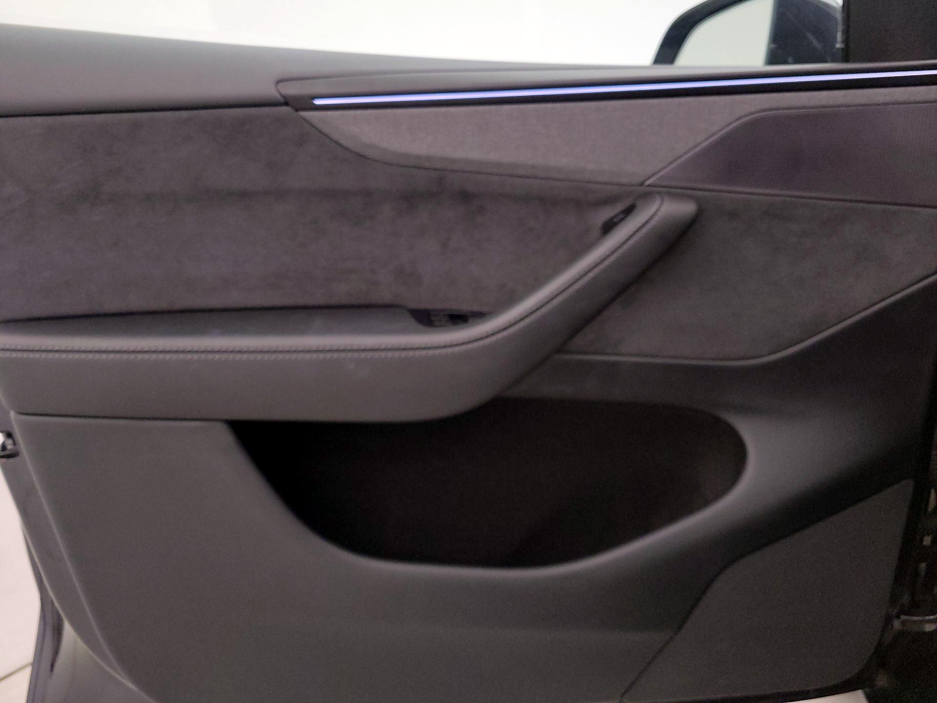 Thumbnail: 2026 Tesla Model Y - 12