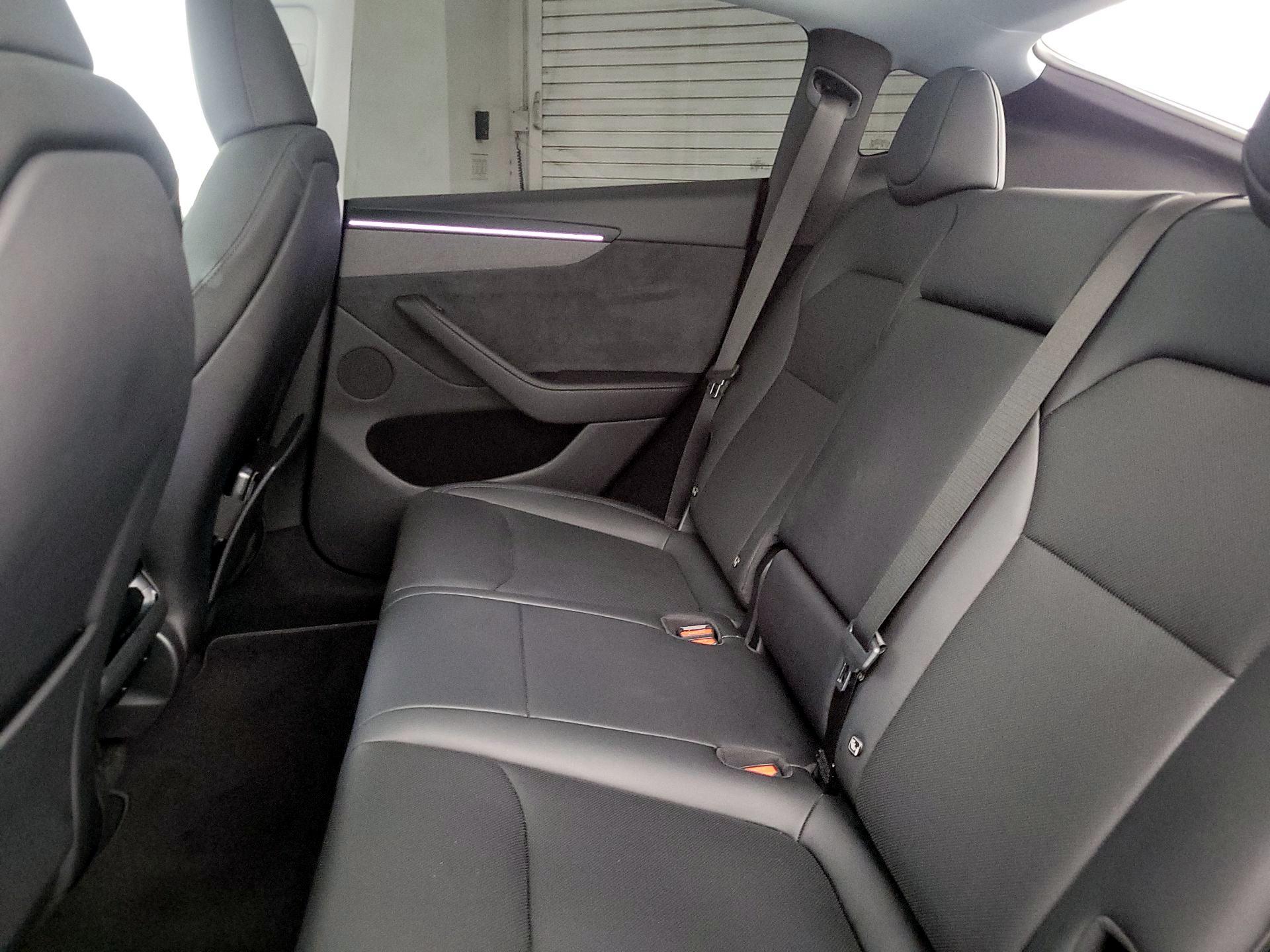 Thumbnail: 2026 Tesla Model Y - 18