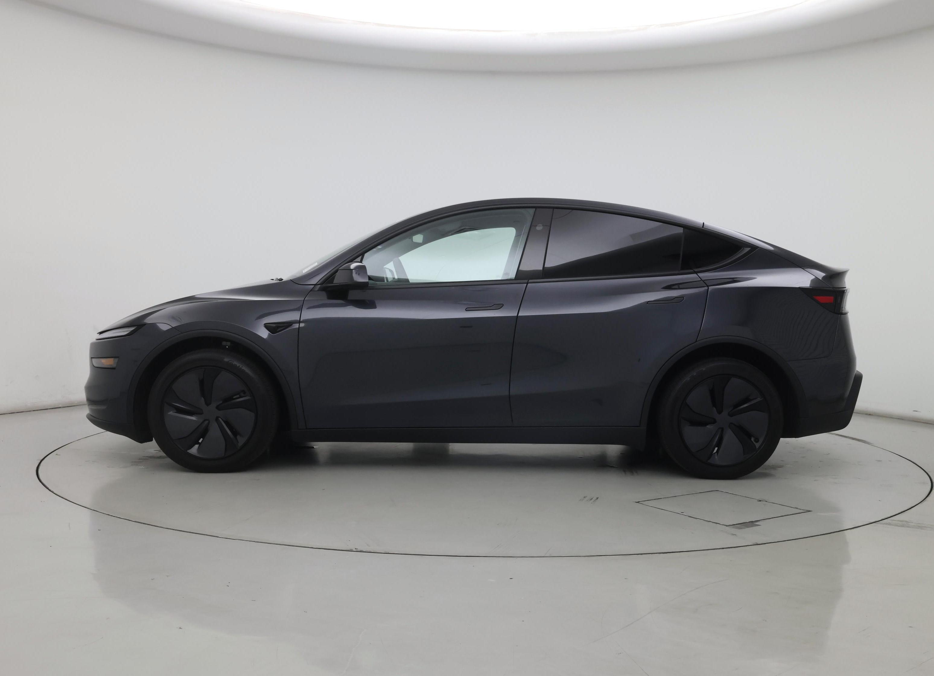 Thumbnail: 2026 Tesla Model Y - 3