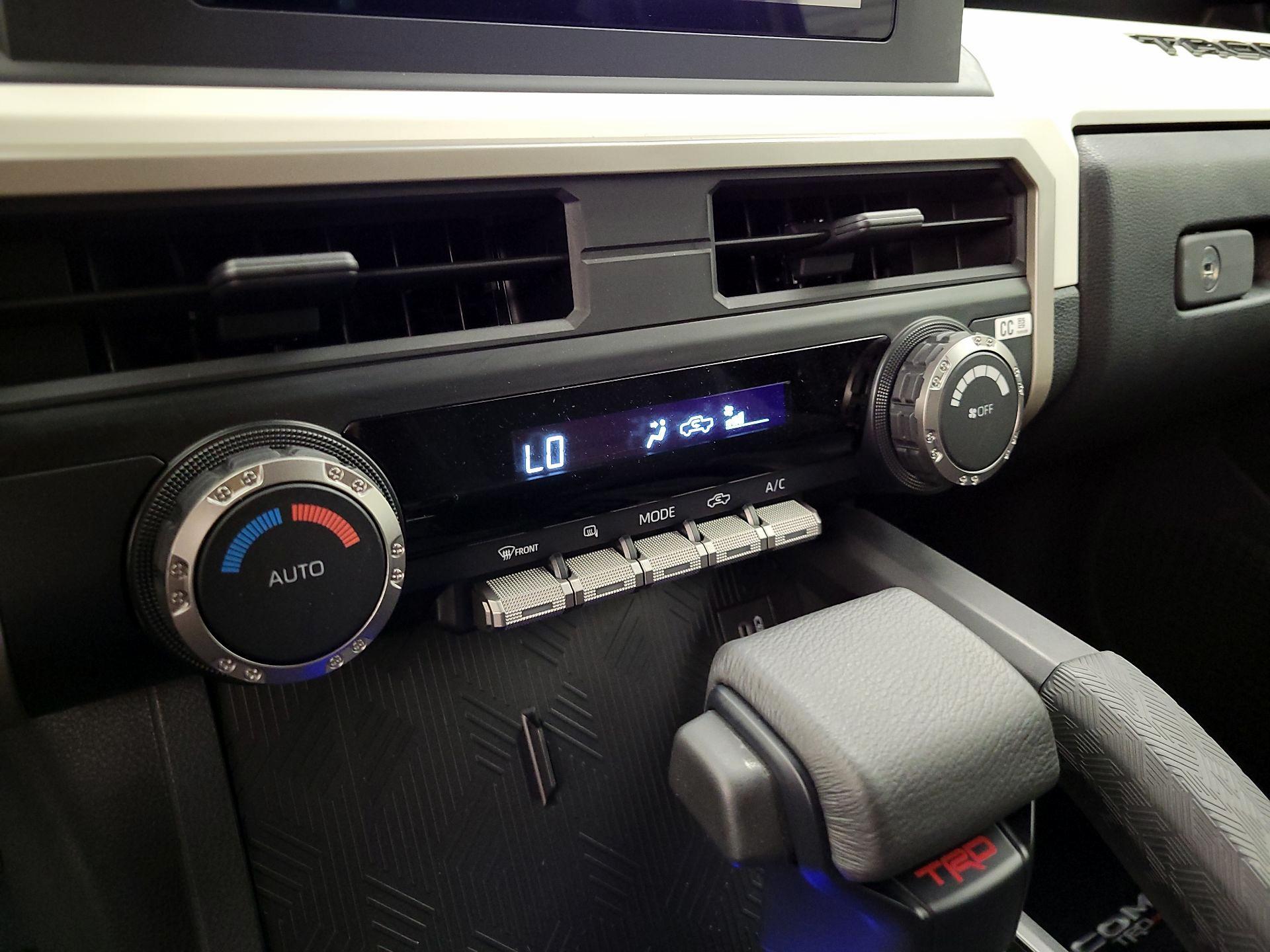 Thumbnail: 2024 Toyota Tacoma - 16