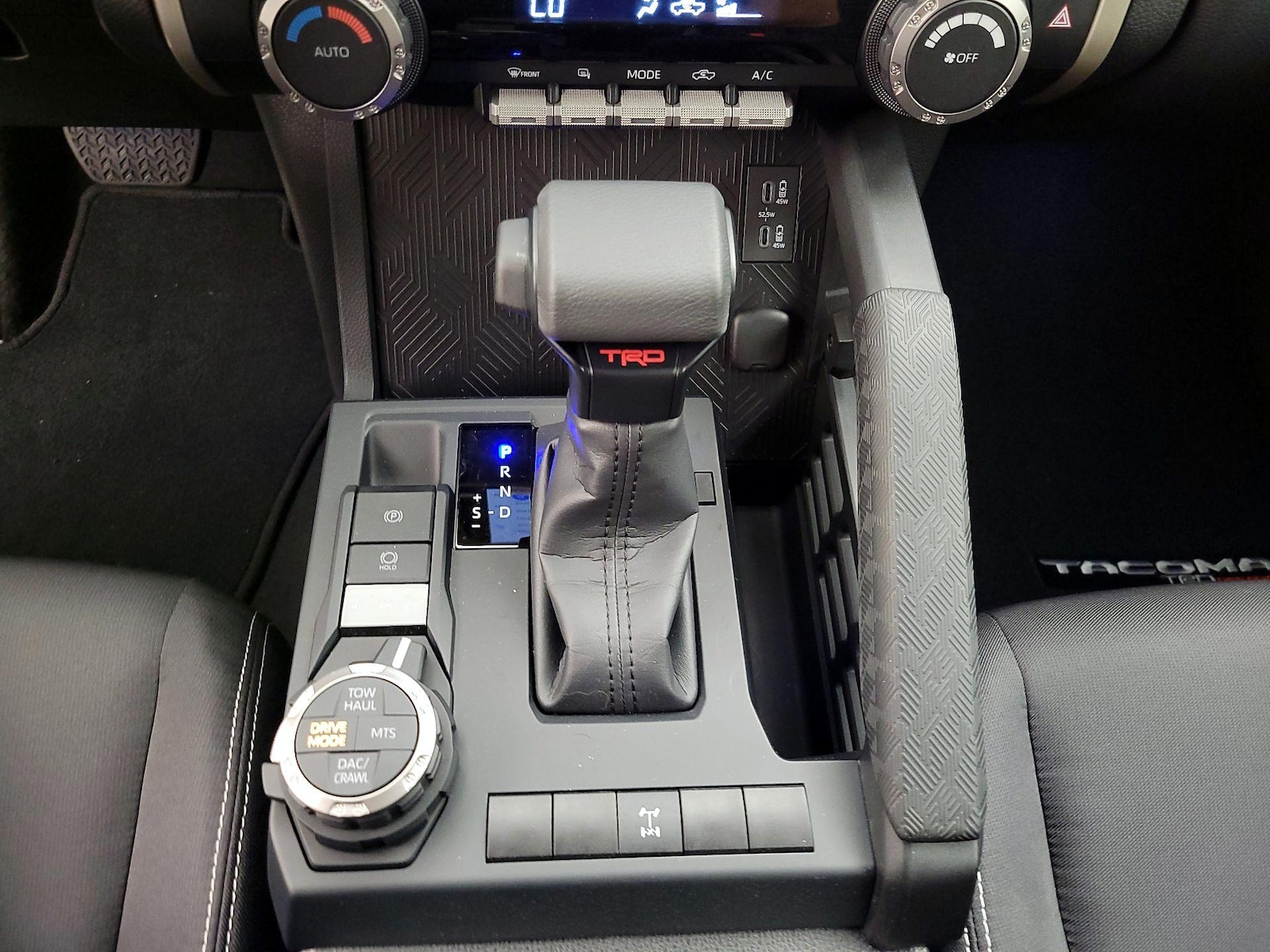 2024 Toyota Tacoma TRD Off Road - Photo 18