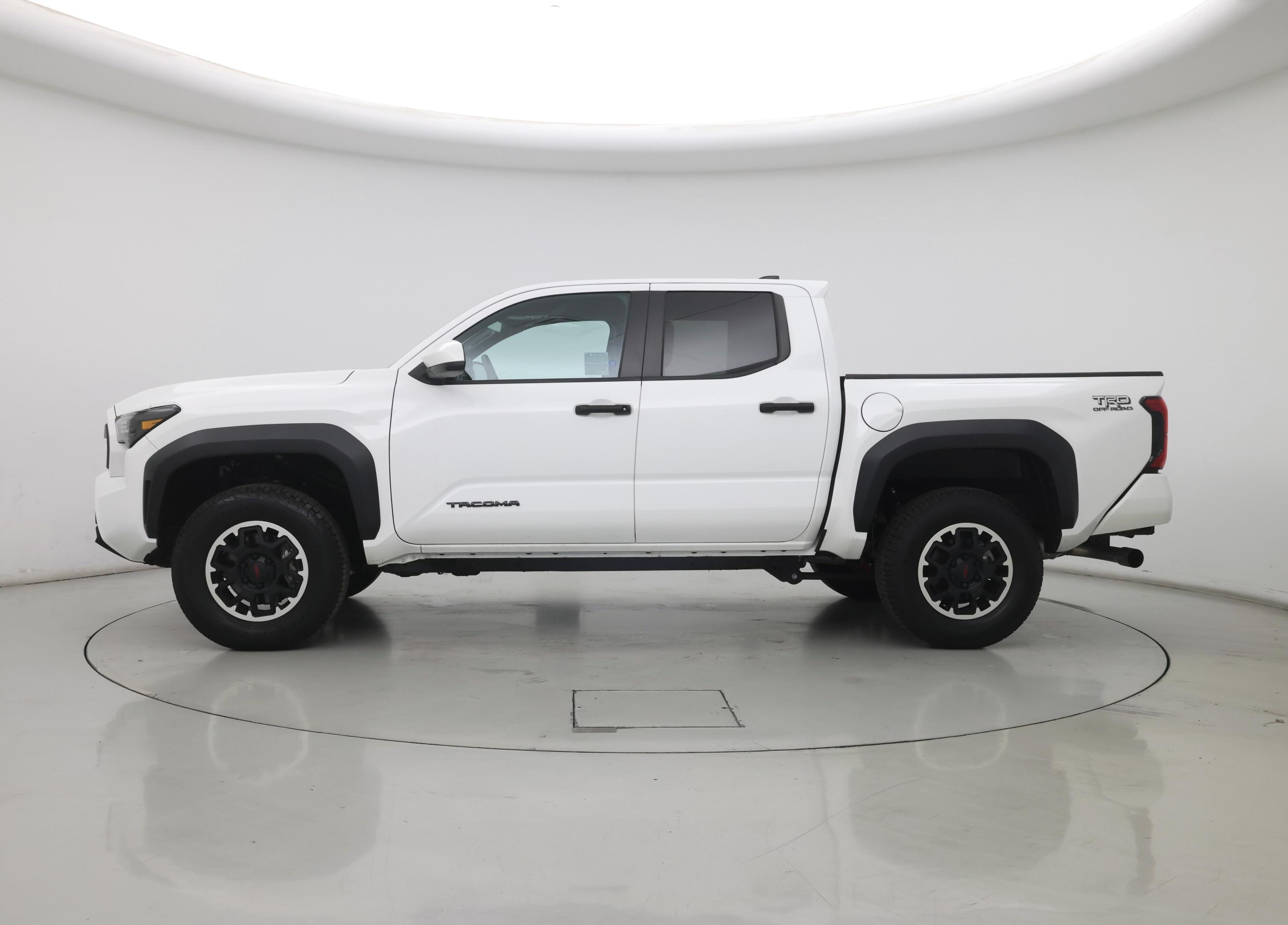 Thumbnail: 2024 Toyota Tacoma - 3