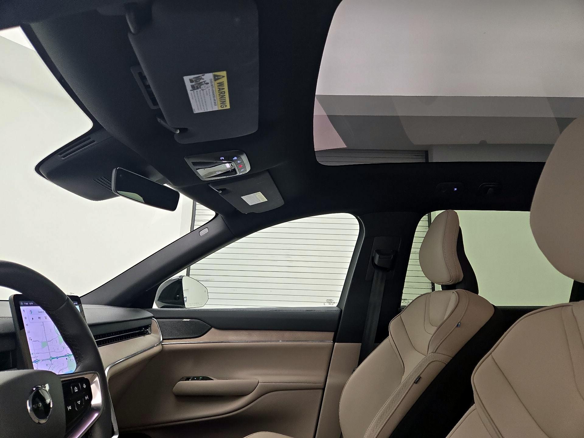 Thumbnail: 2025 Volvo EX90 - 18