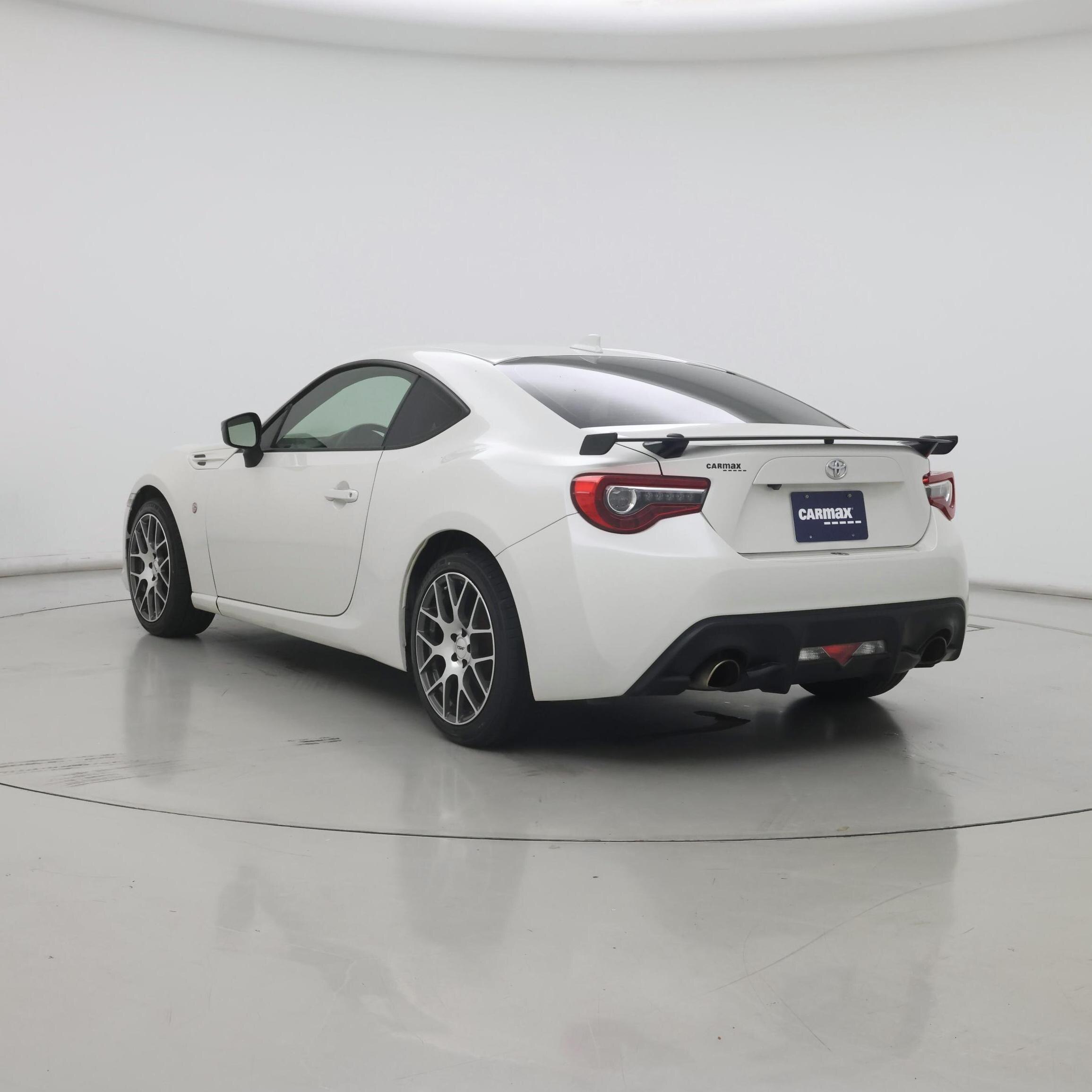 Thumbnail: 2017 Toyota 86 - 2
