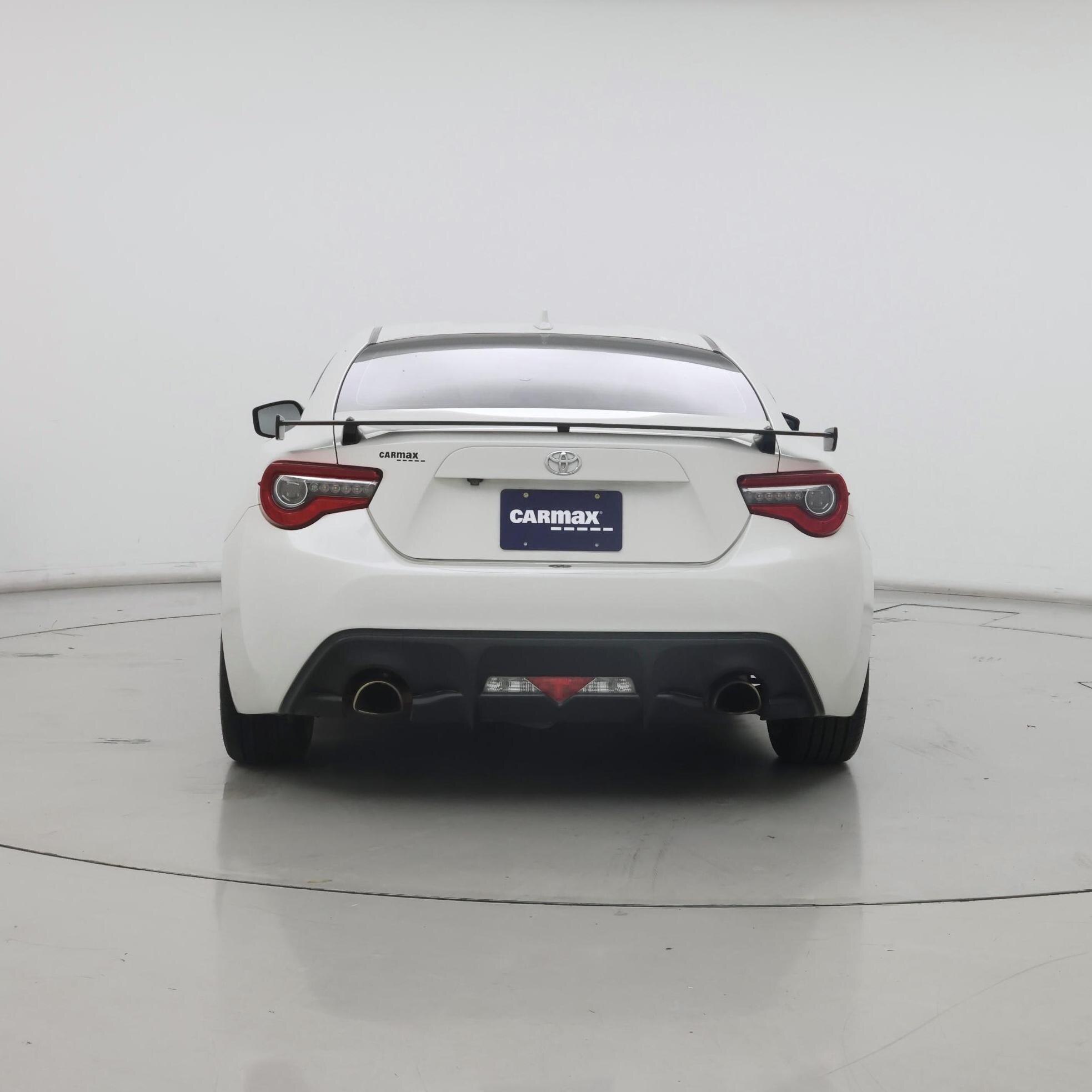 Thumbnail: 2017 Toyota 86 - 6