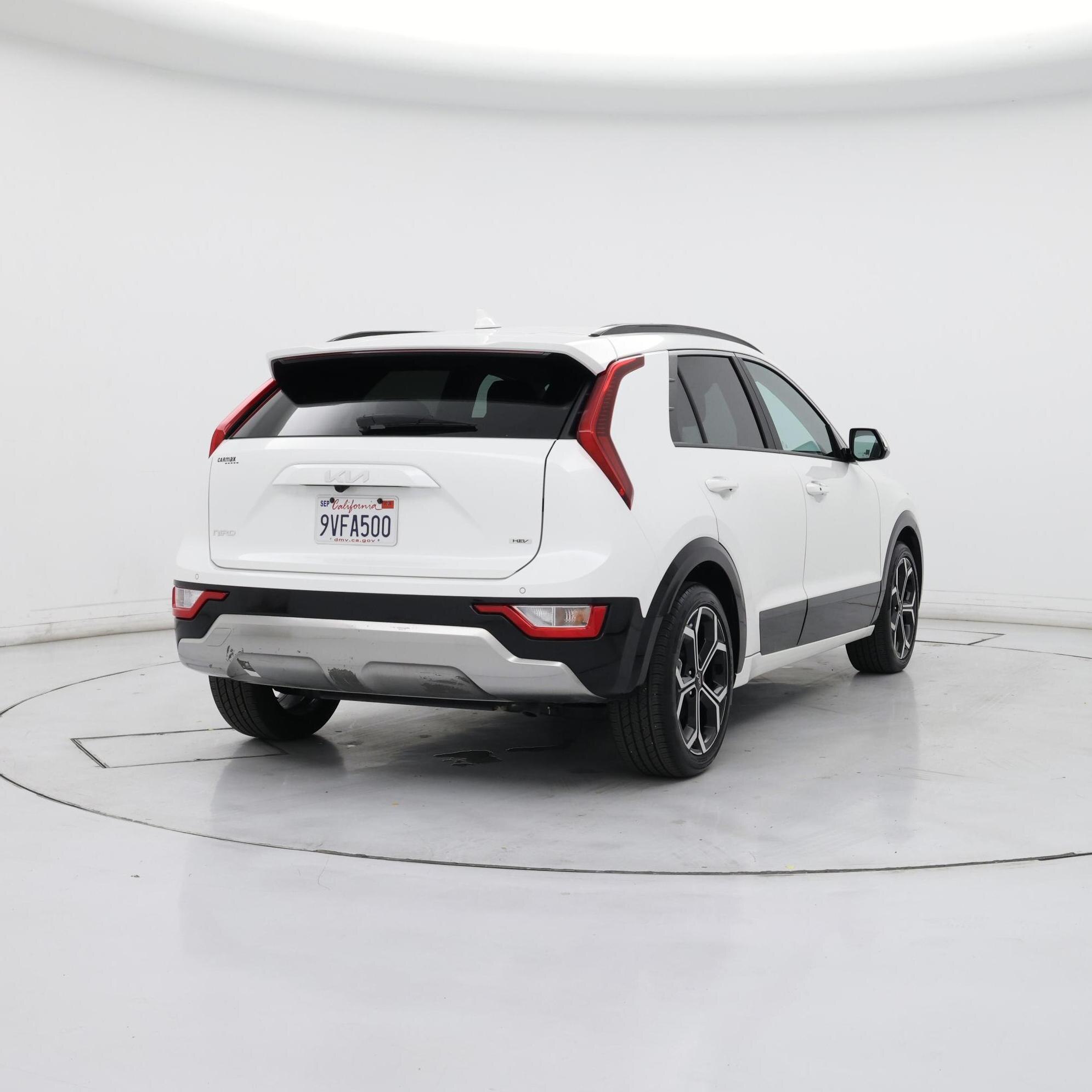 Thumbnail: 2025 Kia Niro - 8