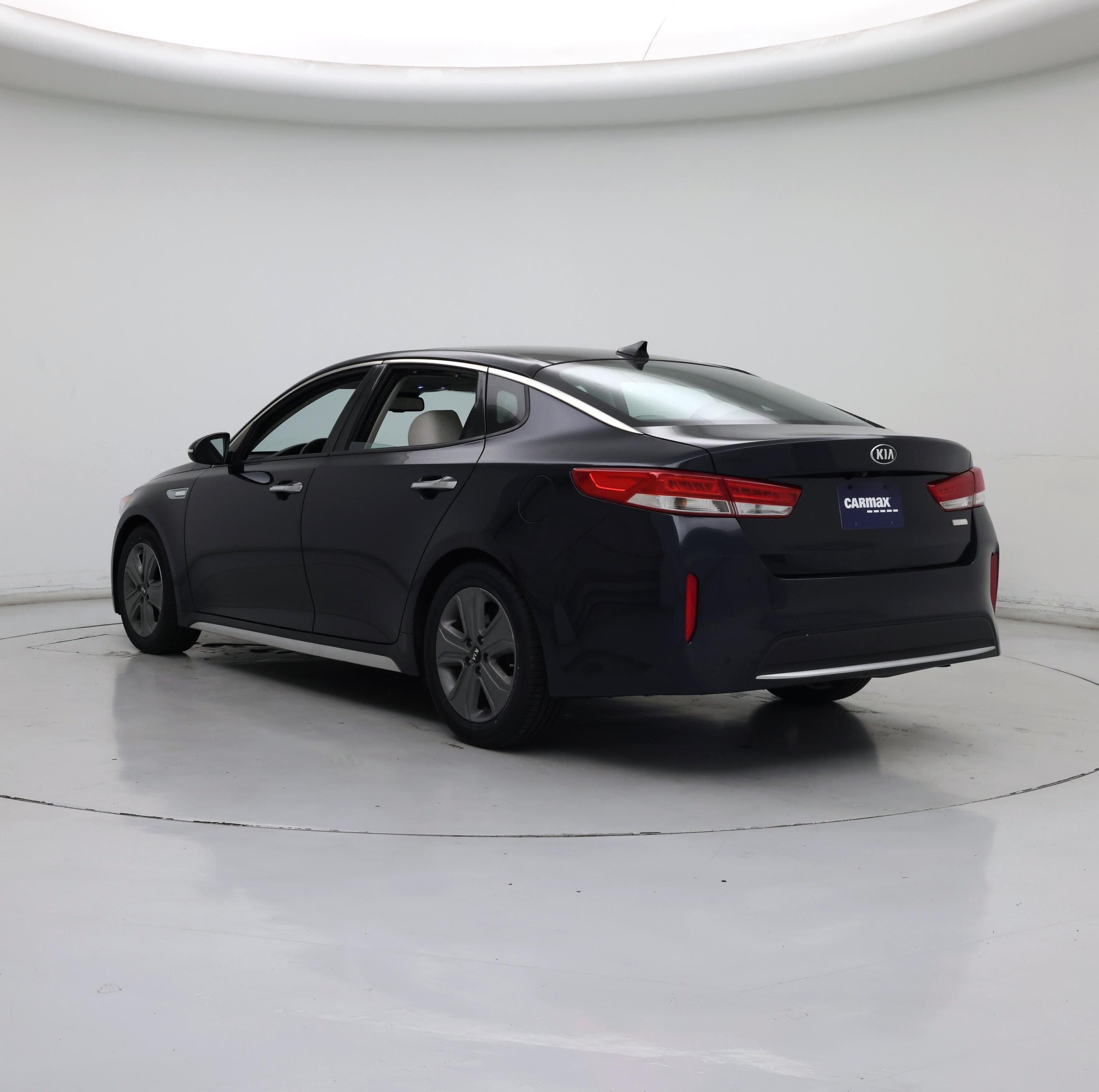 Thumbnail: 2017 Kia Optima - 2