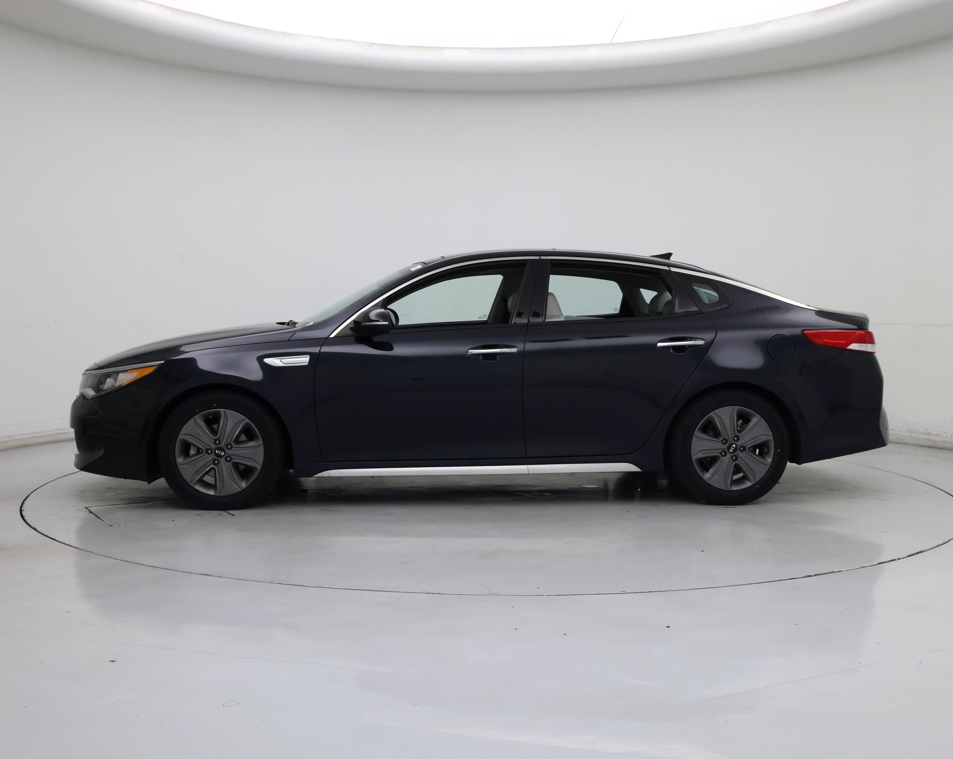Thumbnail: 2017 Kia Optima - 3
