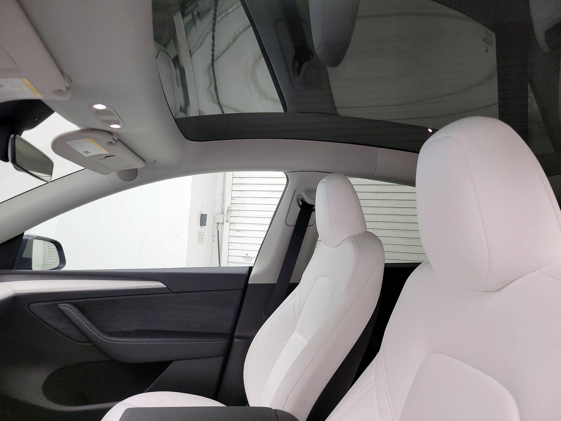 Thumbnail: 2023 Tesla Model Y - 18