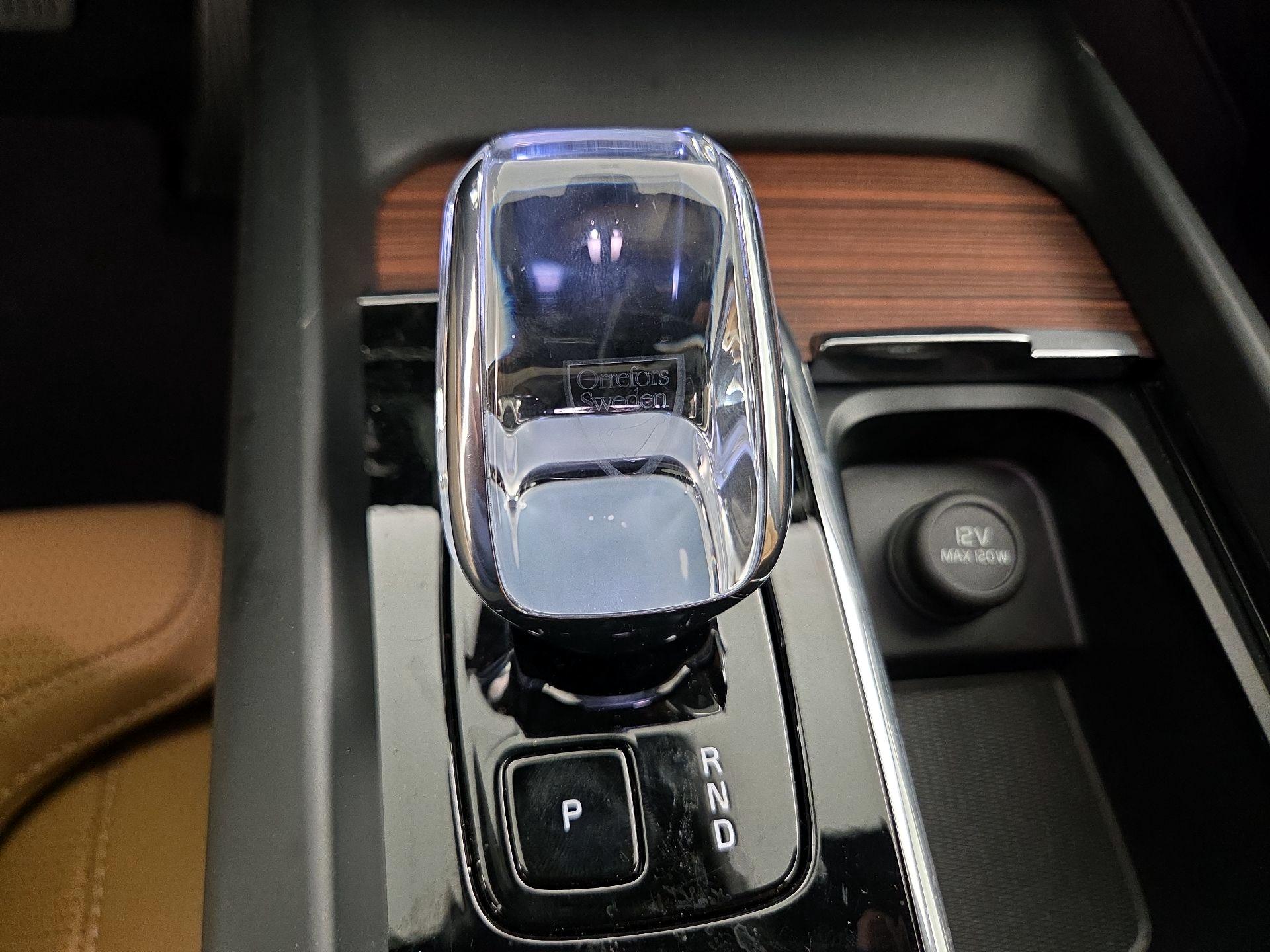Thumbnail: 2024 Volvo XC60 - 18