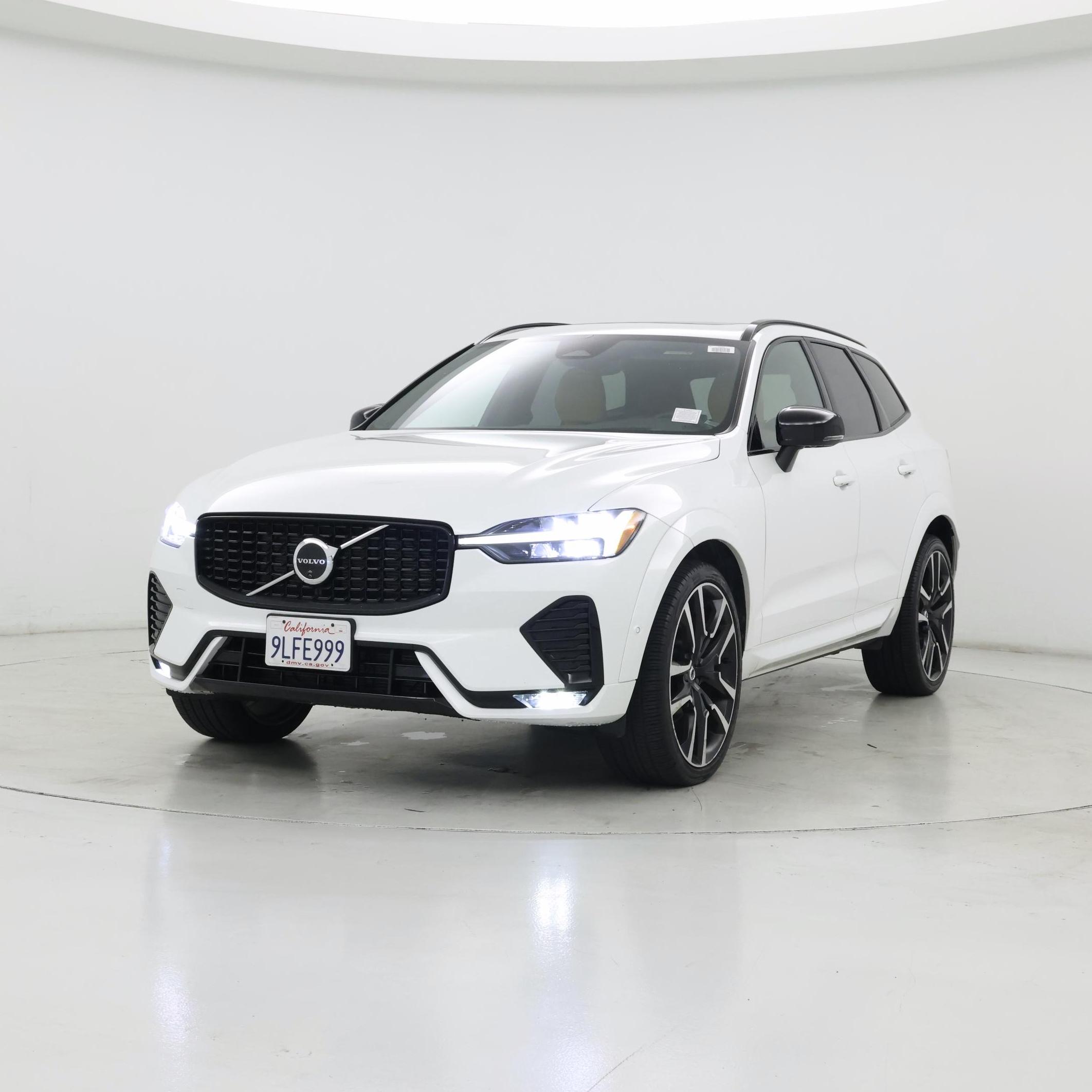 Thumbnail: 2024 Volvo XC60 - 4