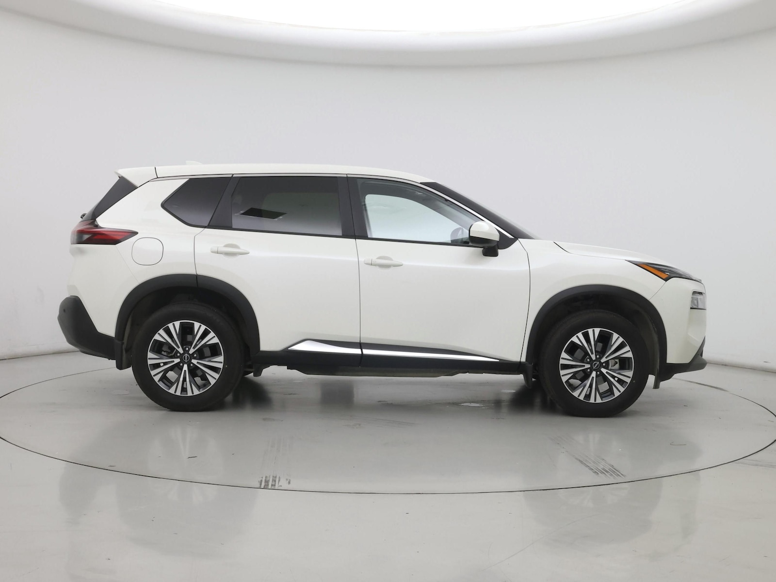 2023 Nissan Rogue SV - Photo 8