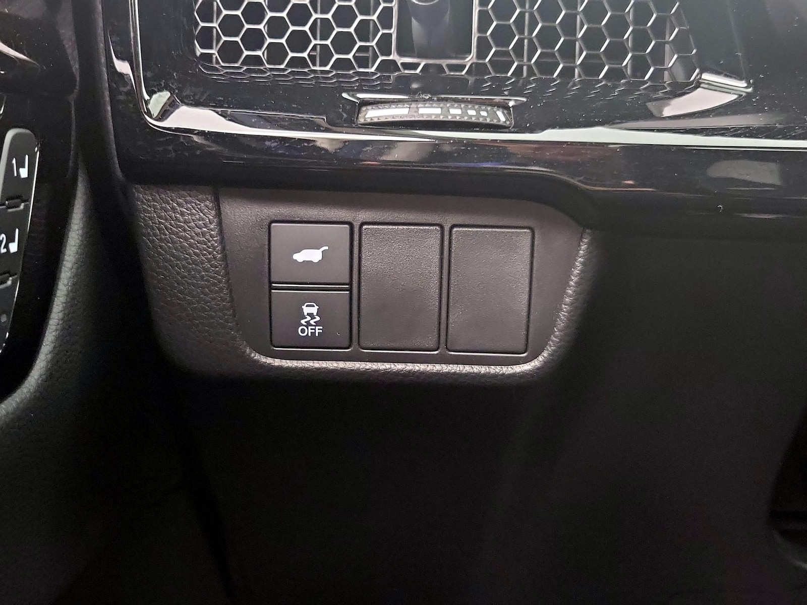 2025 Honda CR-V EX-L - Photo 14