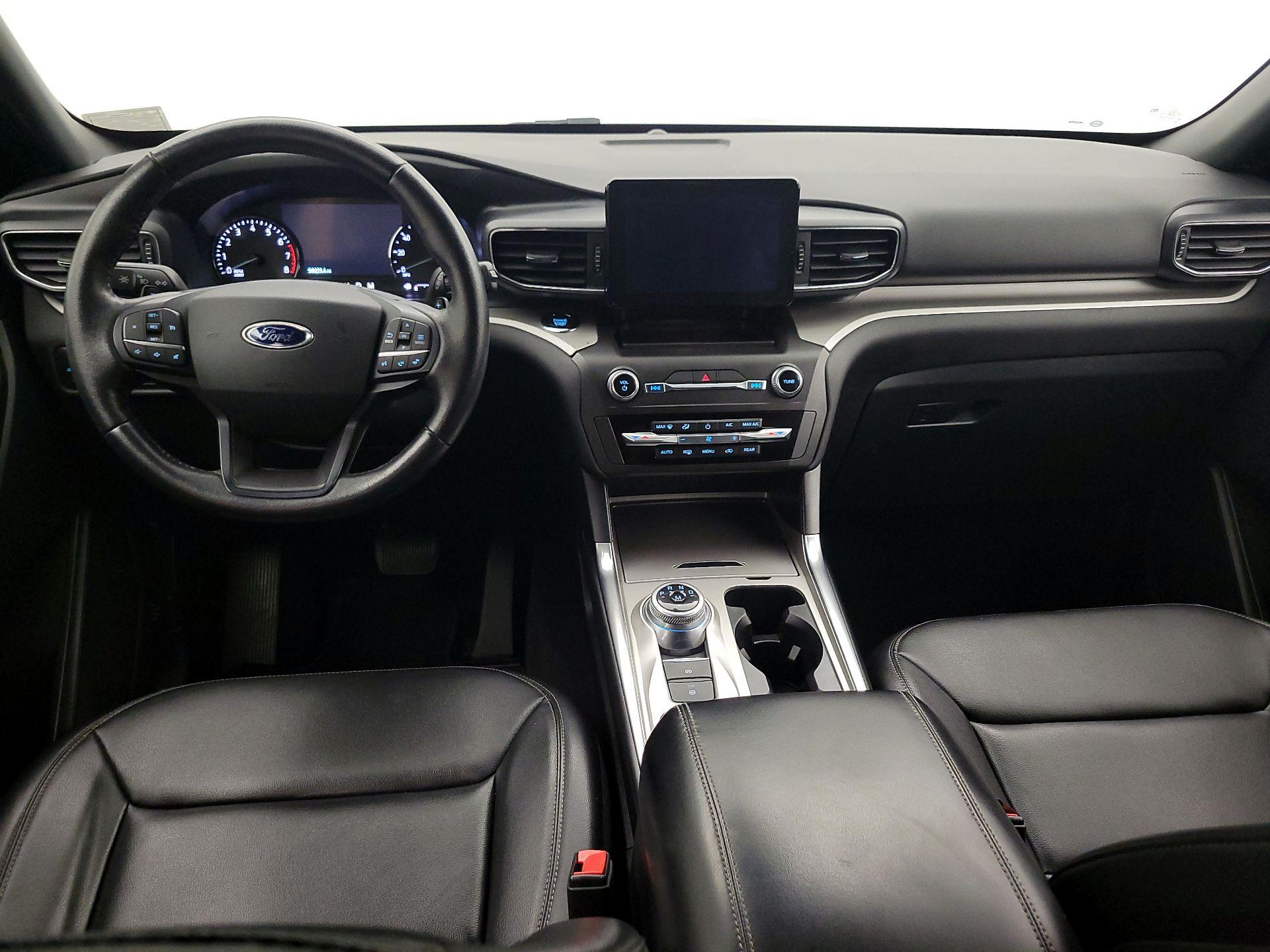 Thumbnail: 2020 Ford Explorer - 9